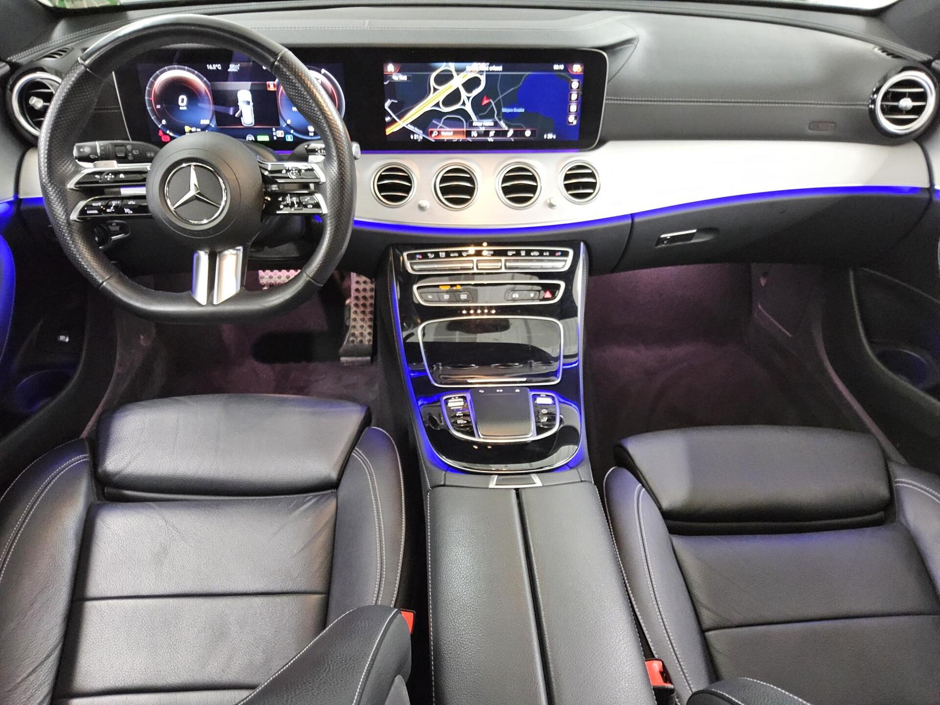 Mercedes-Benz E 300 T de 4M AMG-Line Navi Widescreen Pano HuD 5
