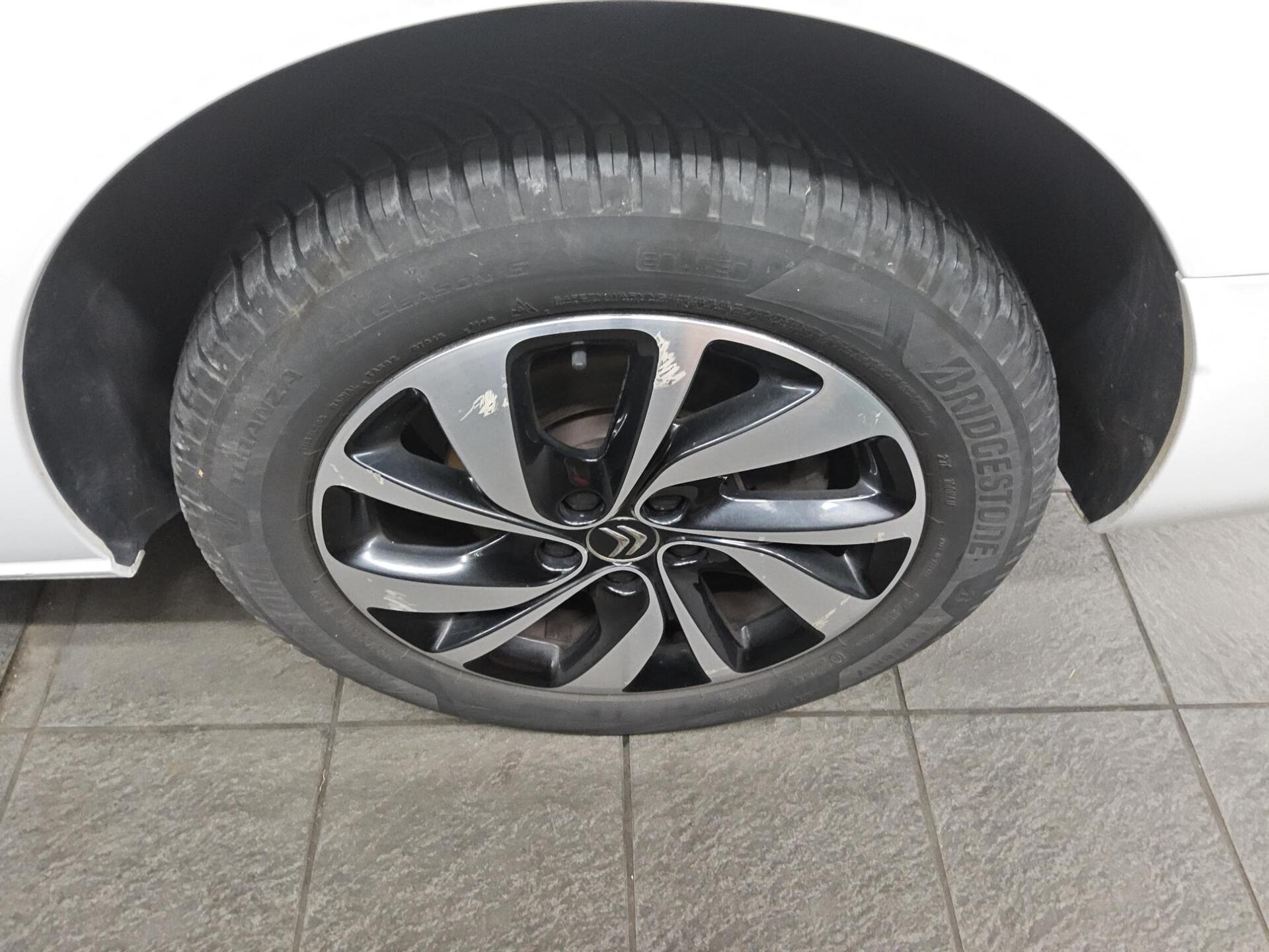 Citroën SpaceTourer 2.0 BlueHDi M Shine 8-Sitze Navi RFK 10