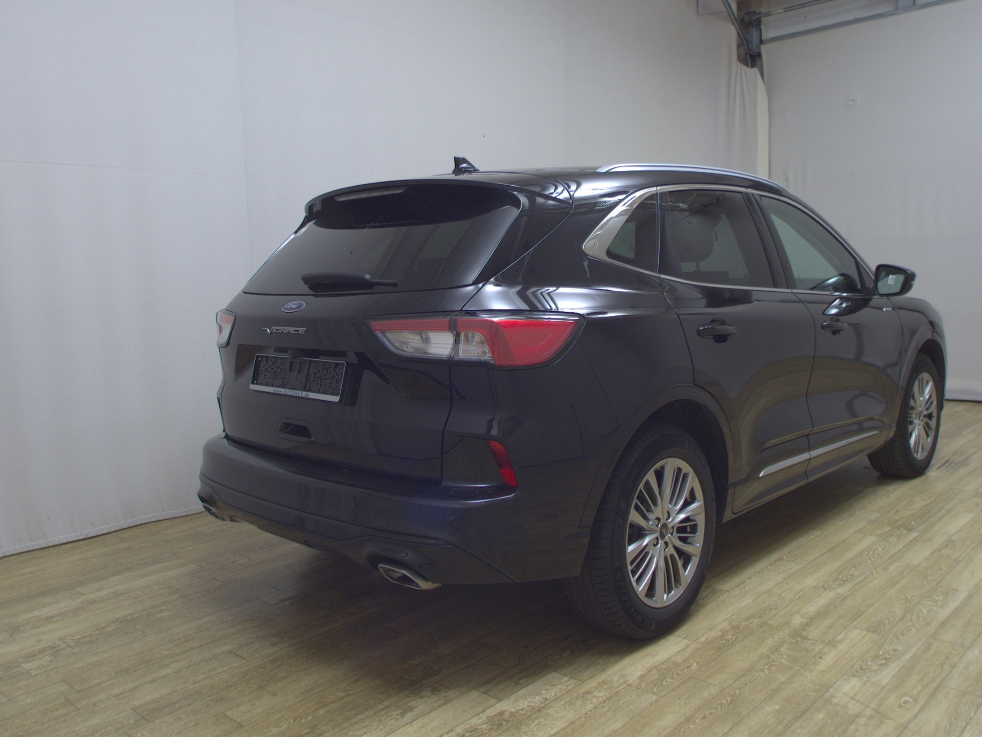 Ford Kuga 2.0 EB Vignale Leder Navi HuD LED RFK ACC 4