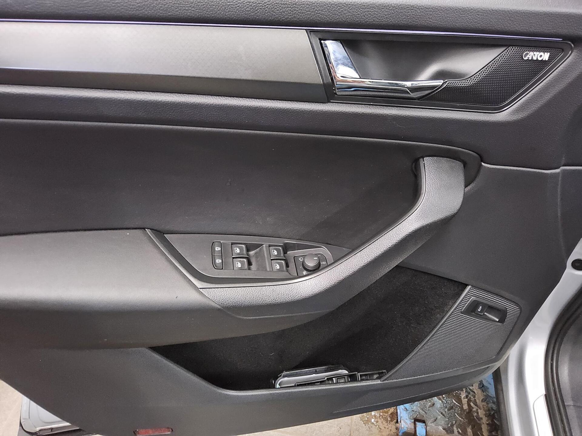 Skoda Kodiaq 2.0 TDI 4x4 Clever Navi vc Pano LED RFK 10