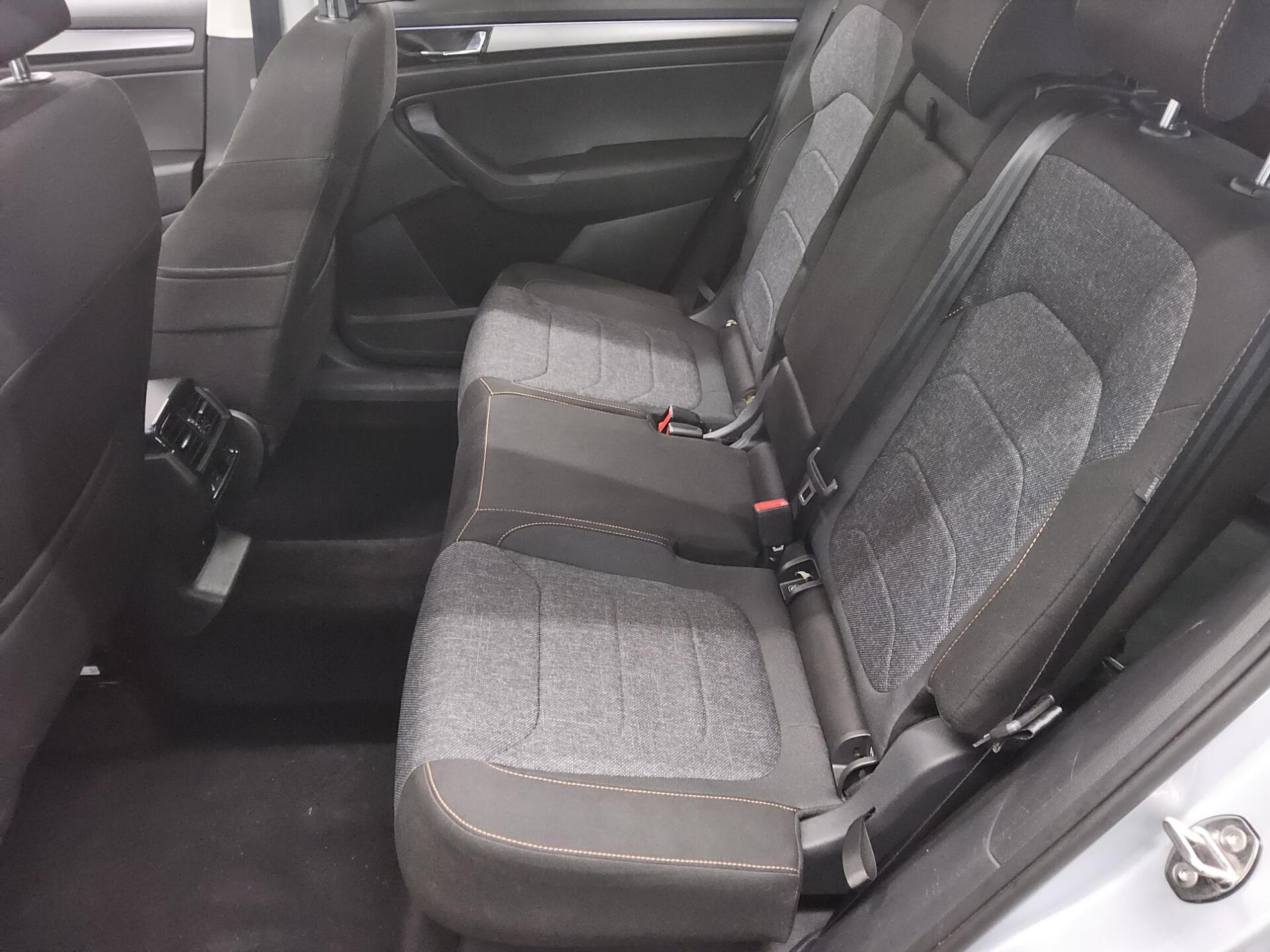 Skoda Kodiaq 2.0 TDI 4x4 Clever Navi vc Pano LED RFK 13