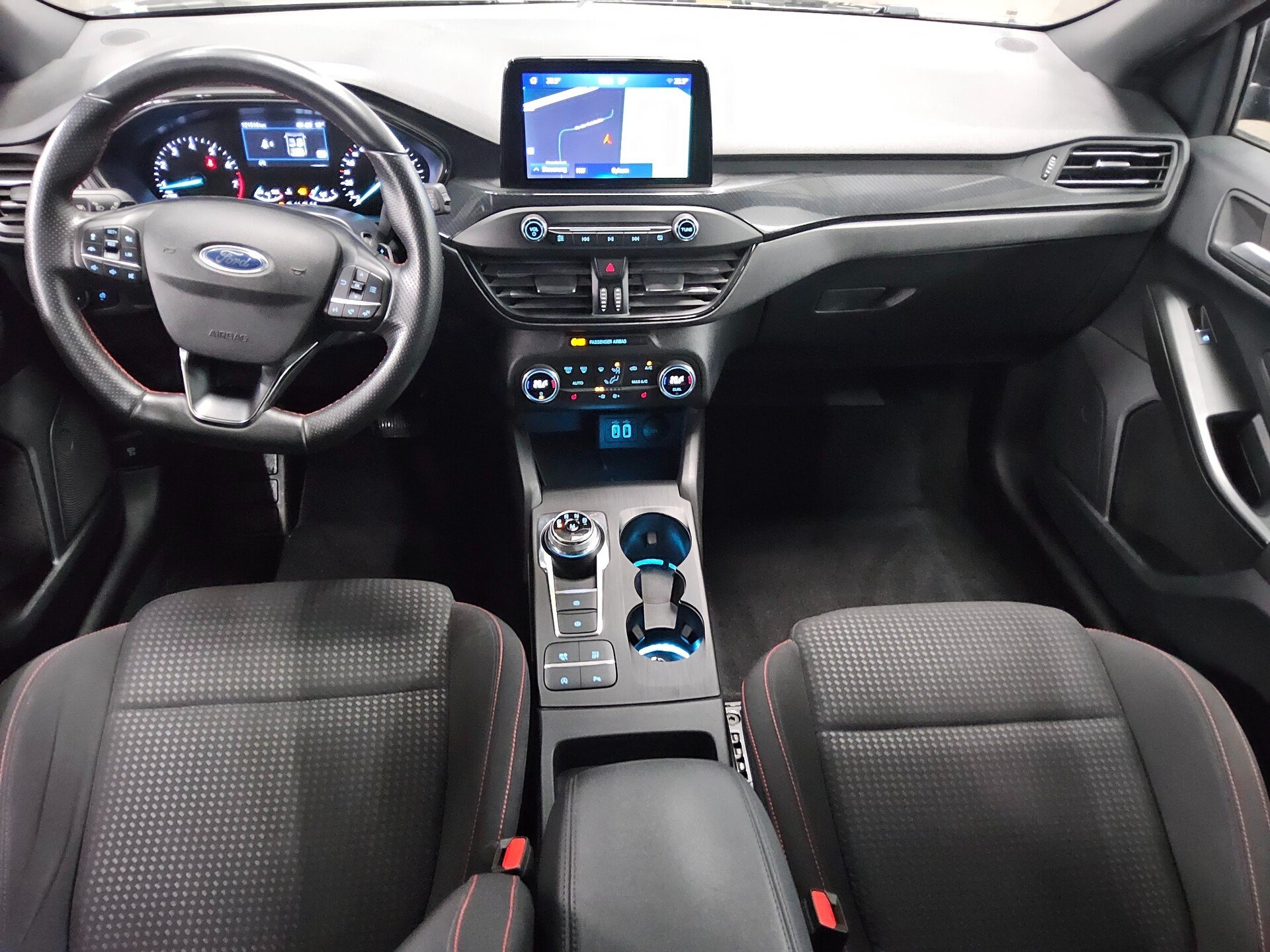Ford Focus Turnier 1.0 EB ST-Line ACC LED Navi RfK 5