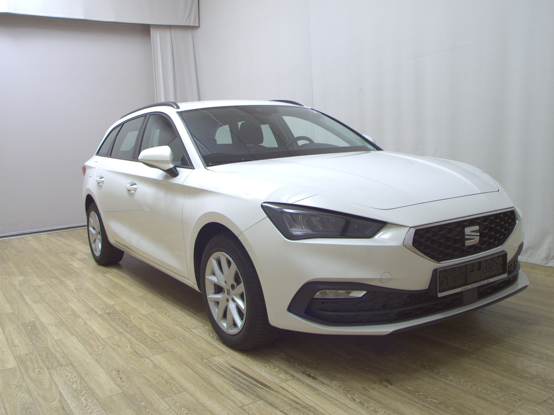 Seat Leon Sportstourer 2.0 TDI Style Navi LED vc Shz 3