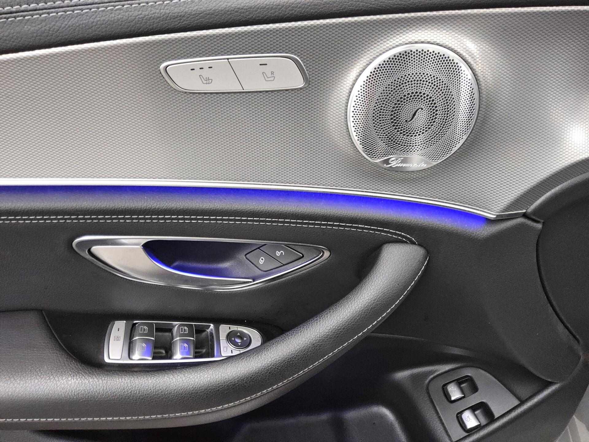 Mercedes-Benz E 220 d AMG-Line Night Widescreen Burm. Pano 10