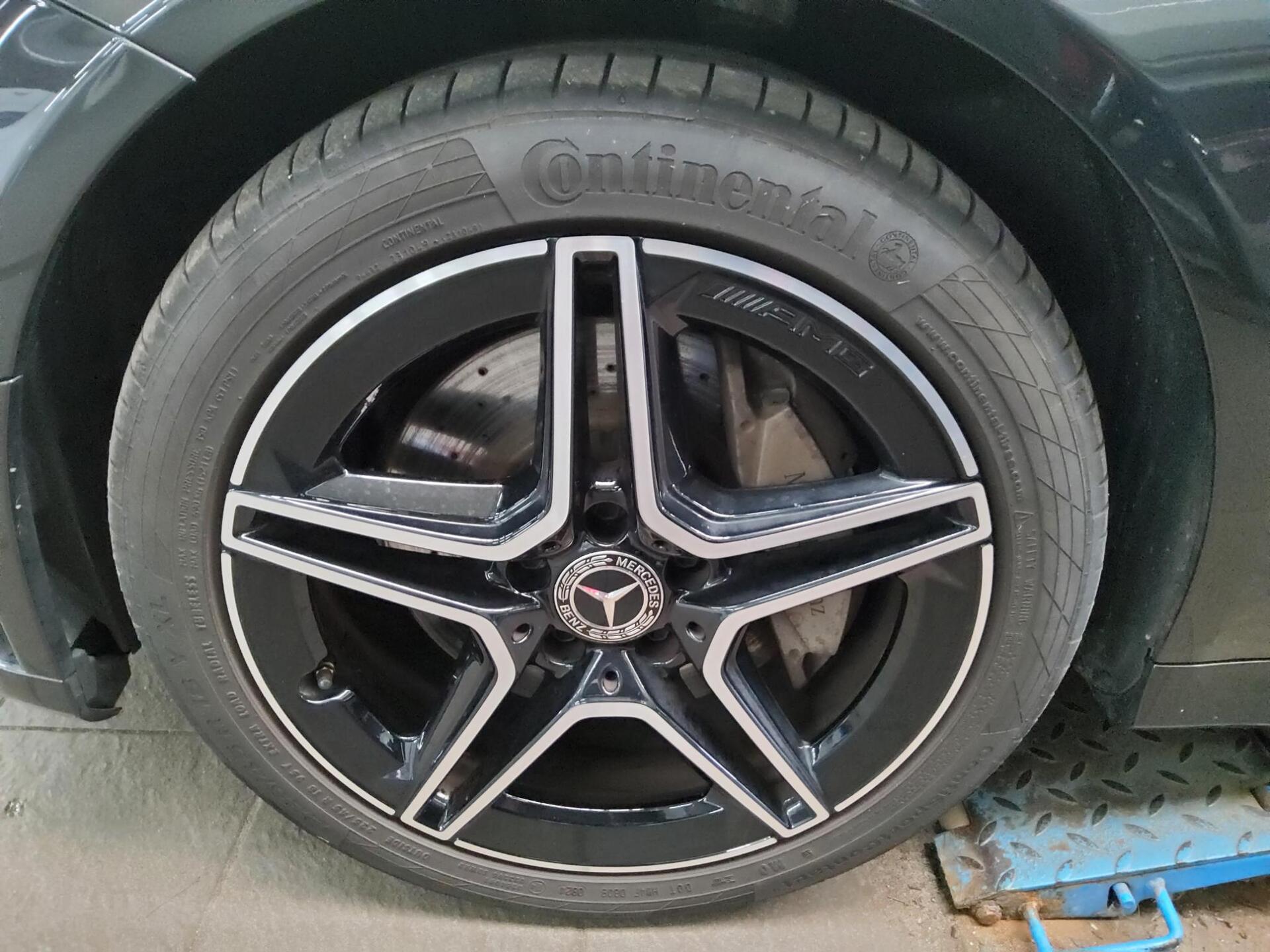 Mercedes-Benz C 300 de AMG-Line Night COMAND LED Distronic+ 10