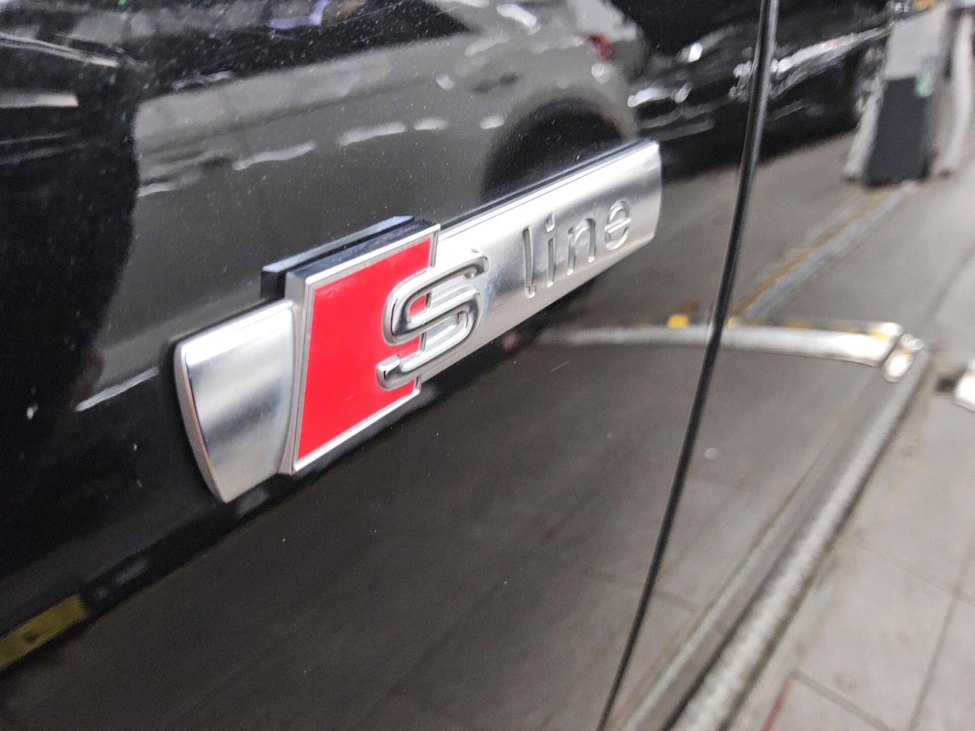 Audi A4 Avant 40 TDI S-Line Ext. Navi+ LED PDC SHZ 11