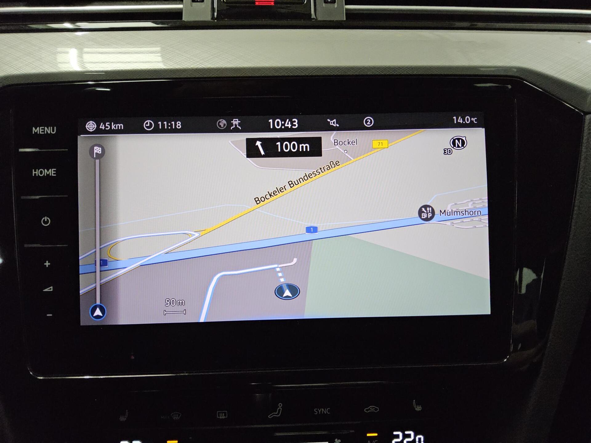 Volkswagen Passat Var. 1.5 TSI Business Nav LED AID RFK AHK 7