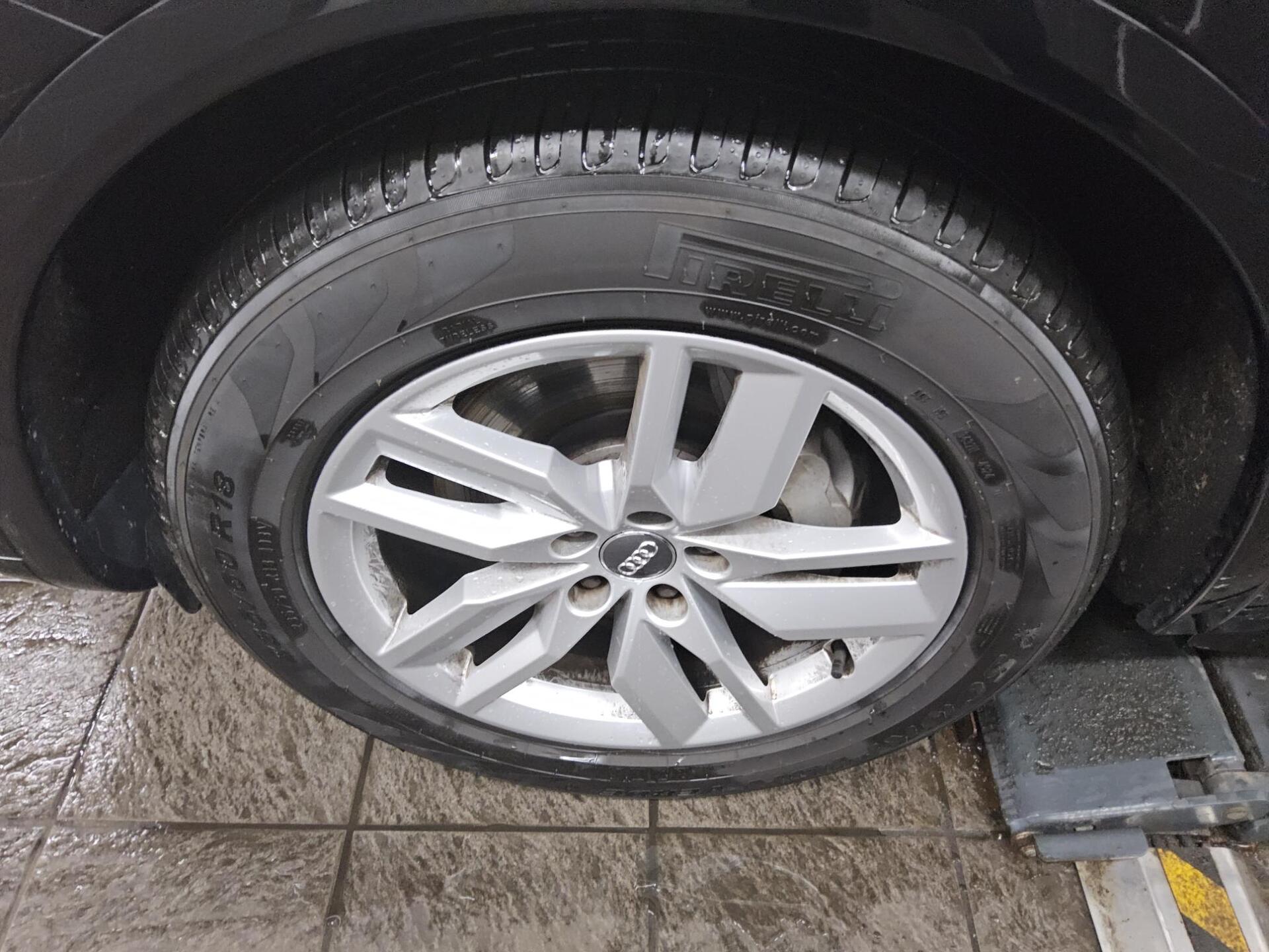 Audi Q5 50 TDI Qu. sport Navi vc Matrix AHK ACC Sound 11