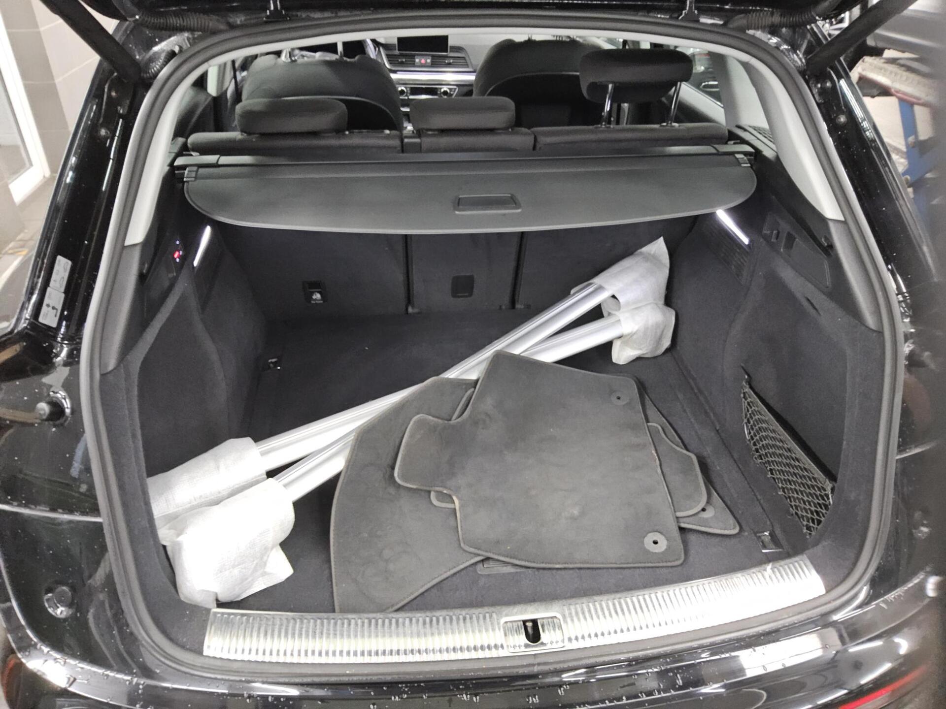 Audi Q5 50 TDI Qu. sport Navi vc Matrix AHK ACC Sound 12