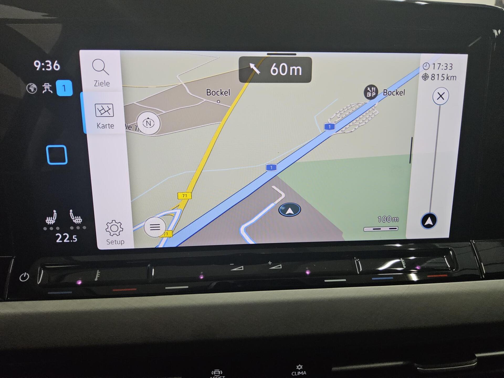 Volkswagen Golf-8 Var. 1.5 TSI Life Navi LED AID  PDC SHZ 7