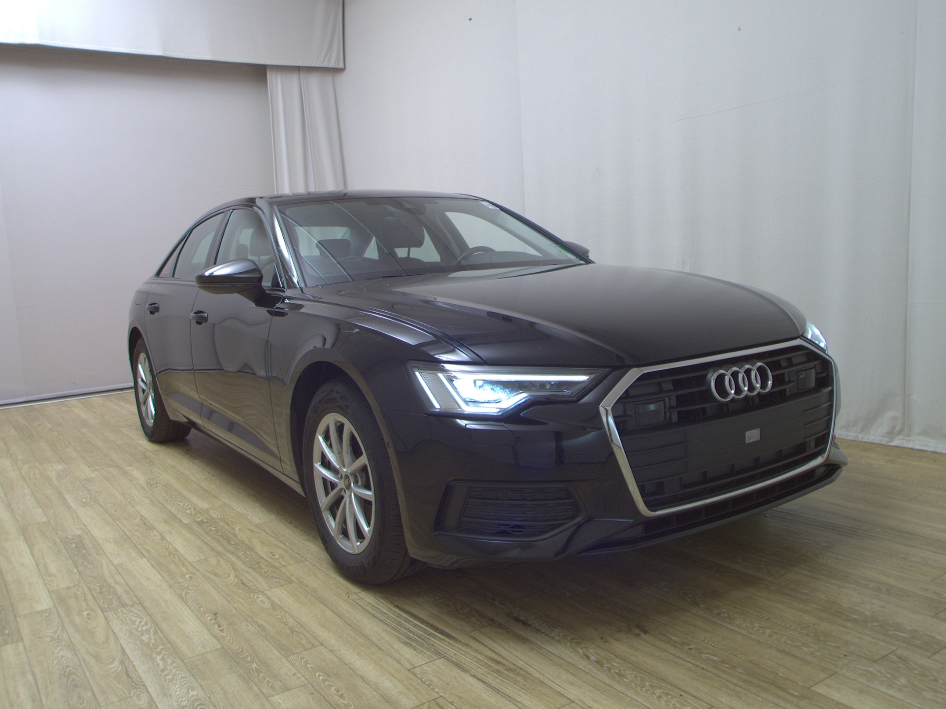 Audi A6 40 TDI Navi Matrix Leder B&O RFK AHK PDC 3