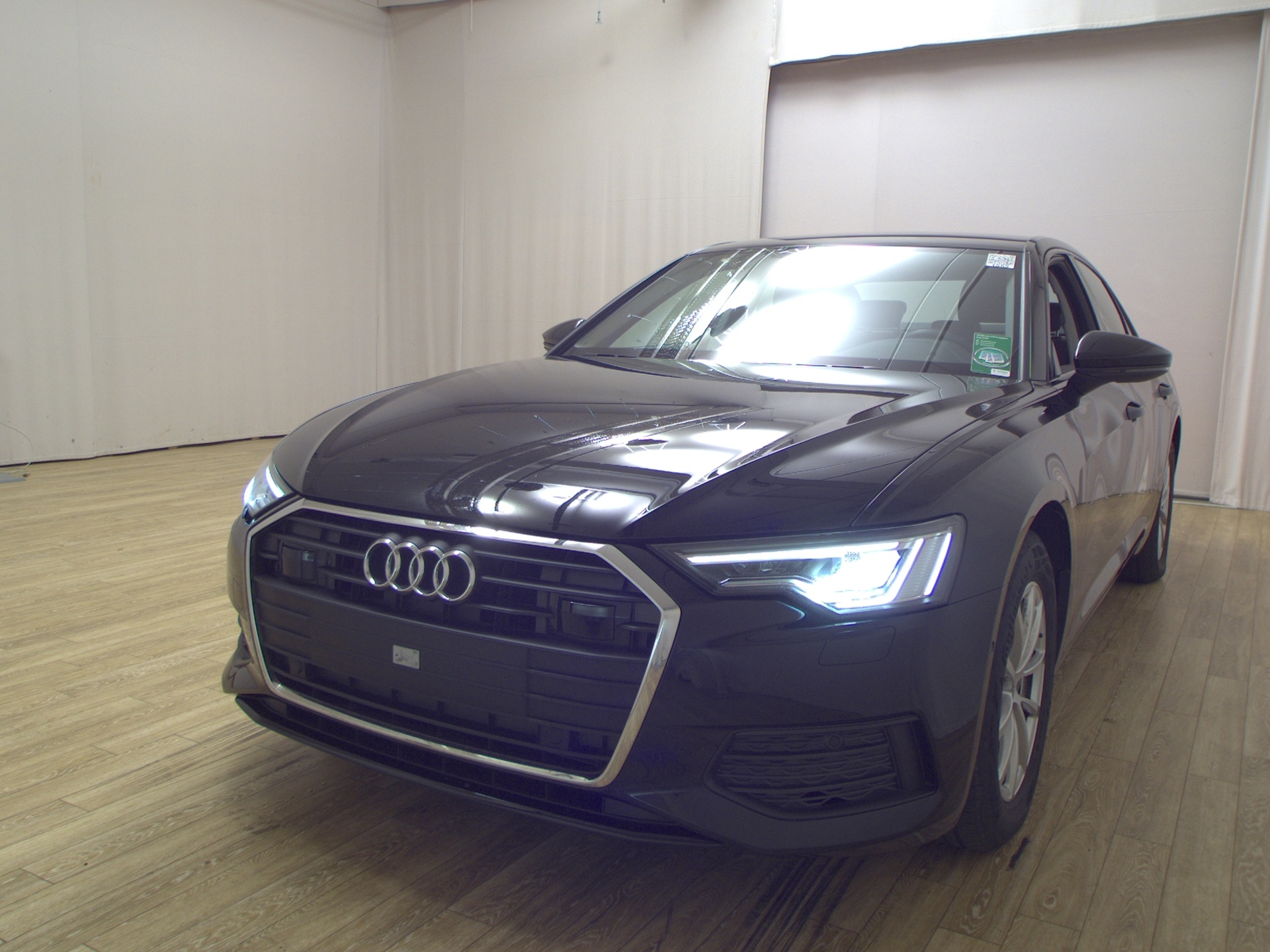 Audi A6 40 TDI Navi Matrix Leder B&O RFK AHK PDC 2