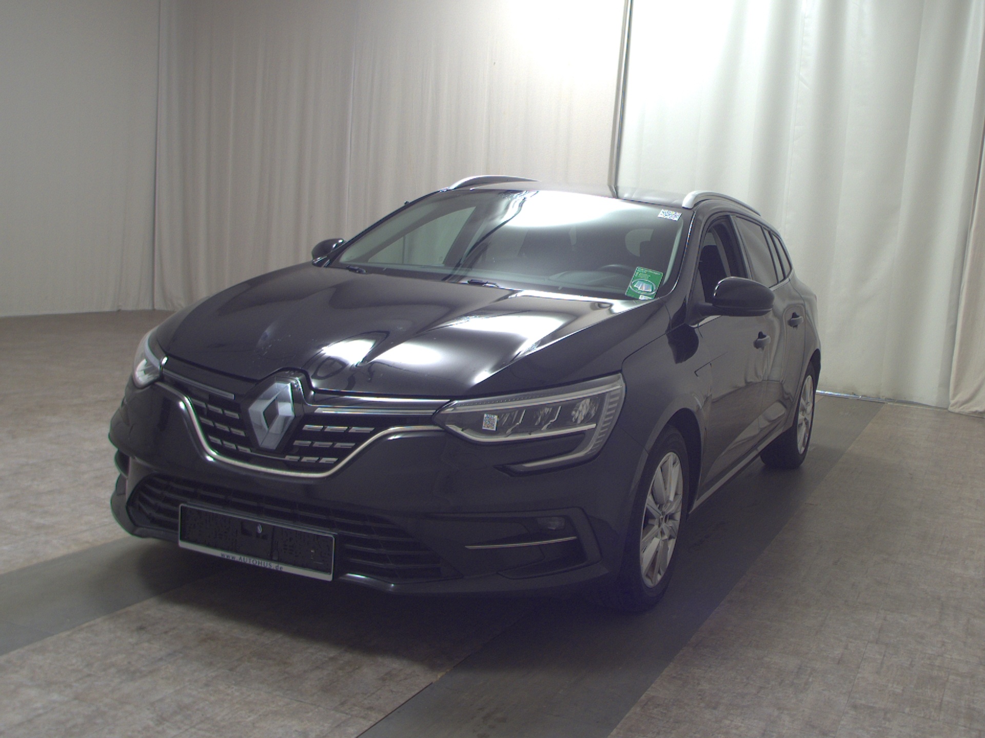 Renault Megane Grandtour 1.5 AHK LED PDC Shz Tempomat 2
