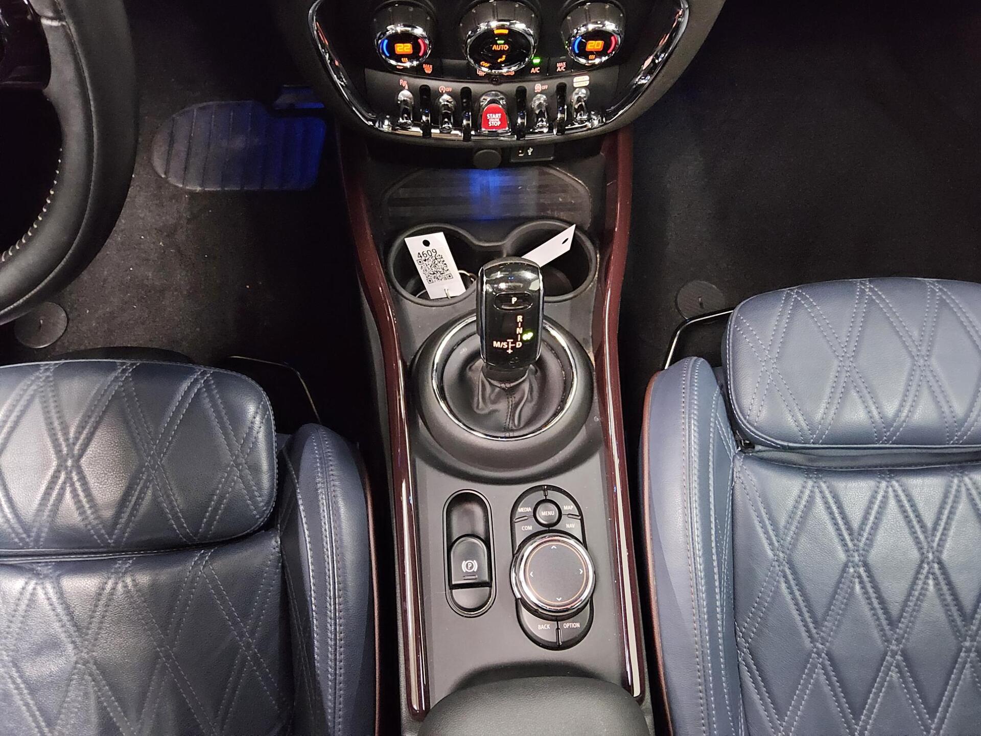 MINI Cooper SD Clubman ALL4 Navi LED Leder Pano H-K 6