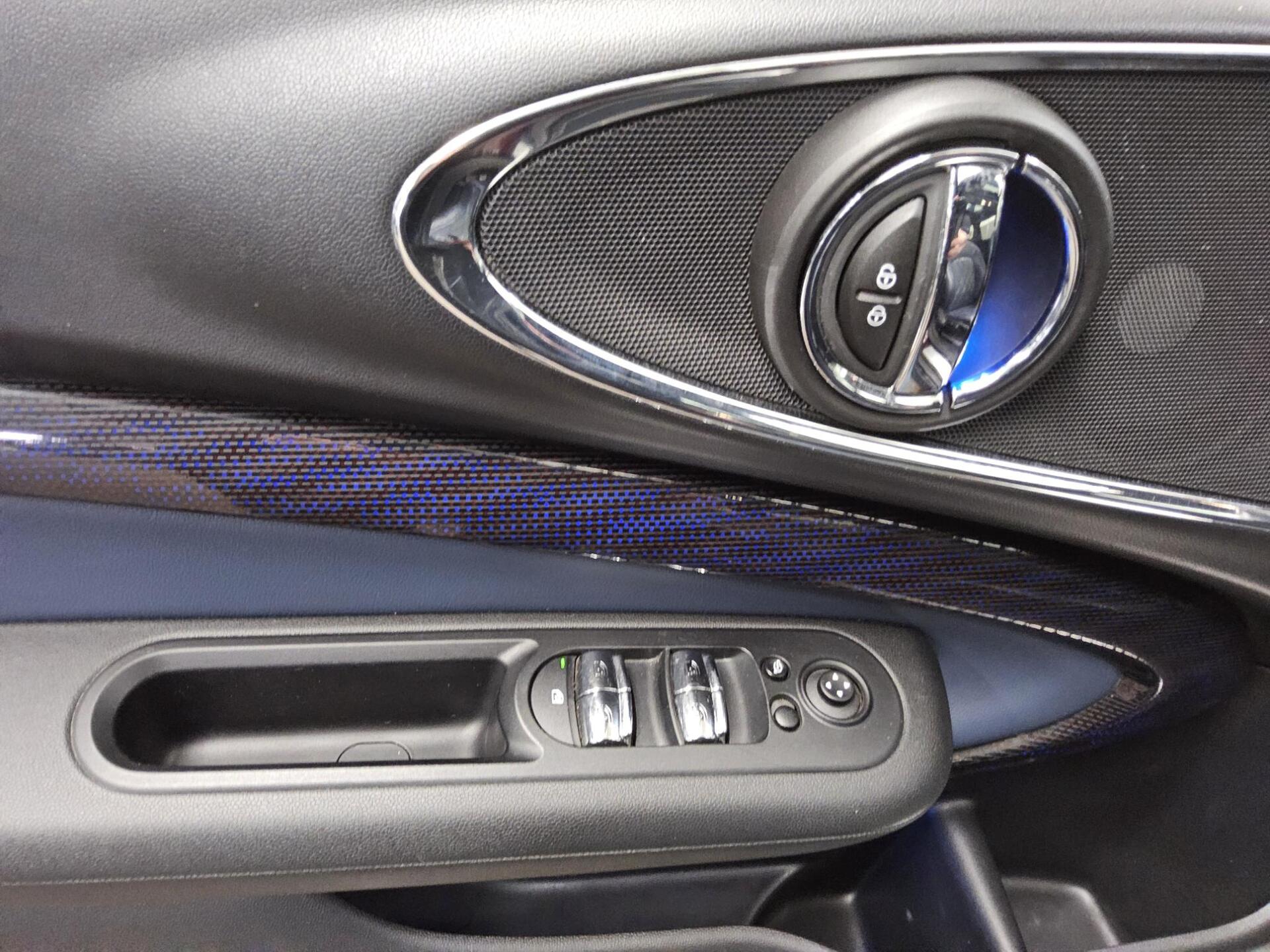 MINI Cooper SD Clubman ALL4 Navi LED Leder Pano H-K 9