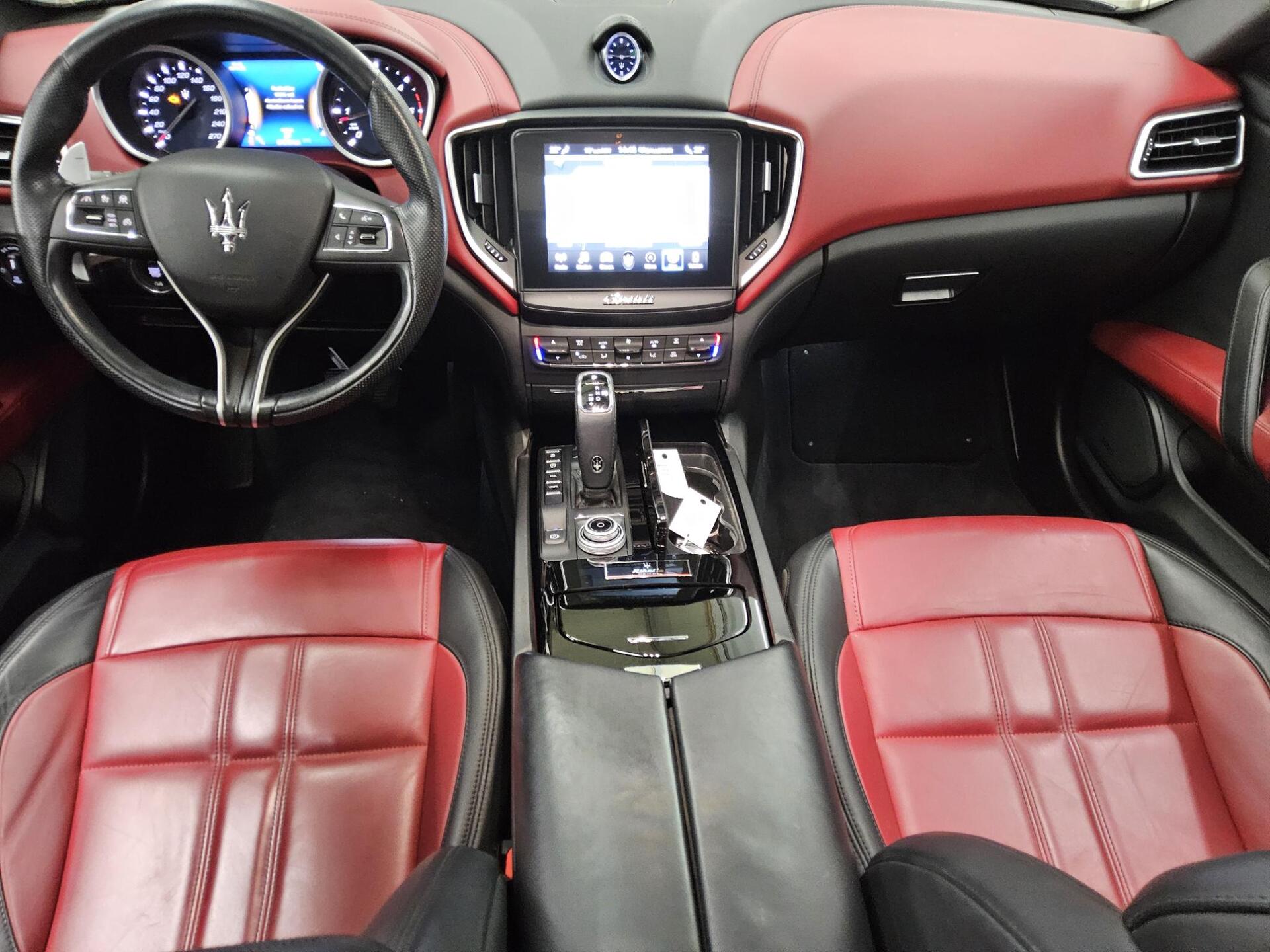 Maserati Ghibli 3.0 V6 Leder Navi Schiebedach Kamera 5