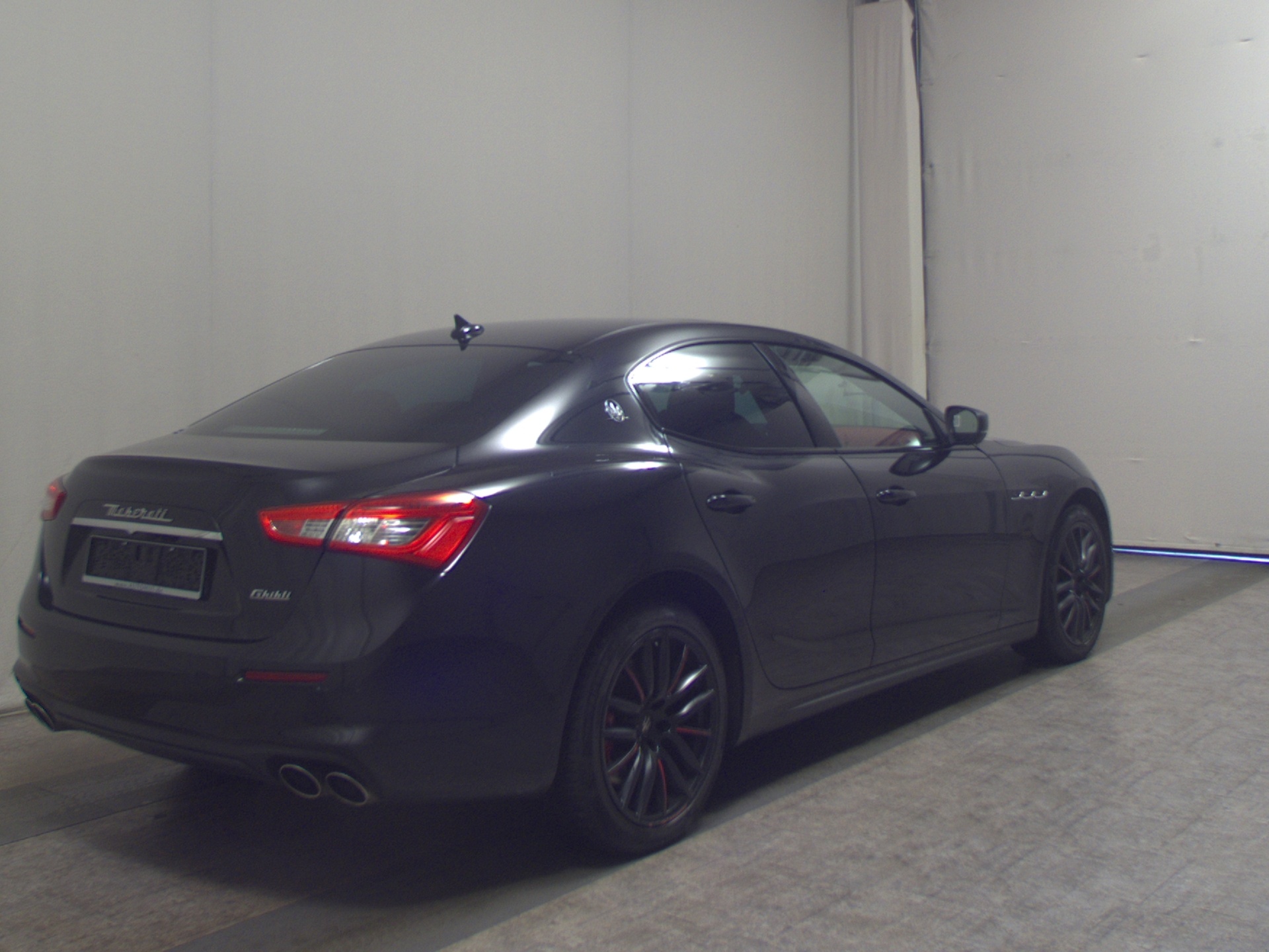 Maserati Ghibli 3.0 V6 Leder Navi Schiebedach Kamera 4