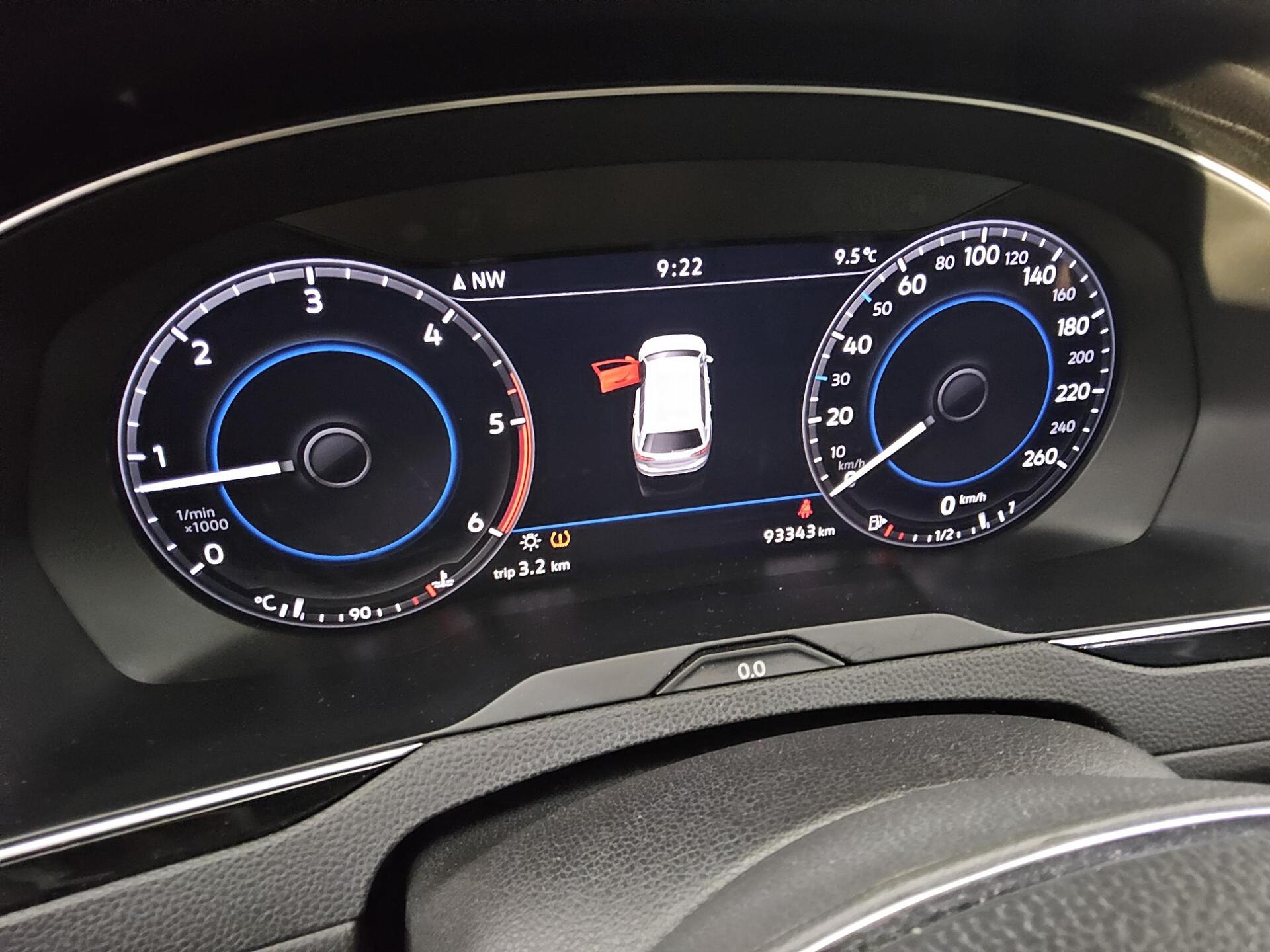 Volkswagen Passat Var. 2.0 TDI Comf. Navi LED AID RFK 4xShz 10