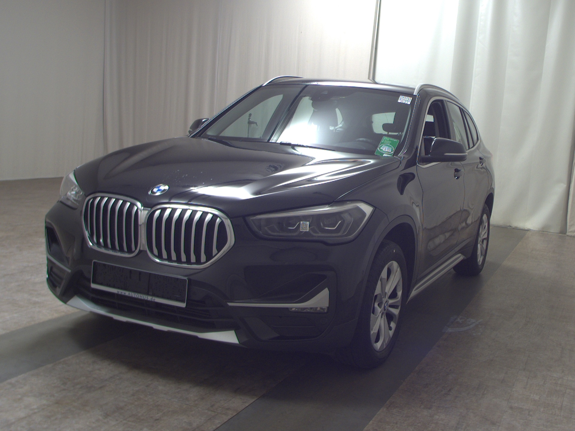 BMW X1 sDrive20d X-Line T-Leder Navi LED HiFi PDC 2