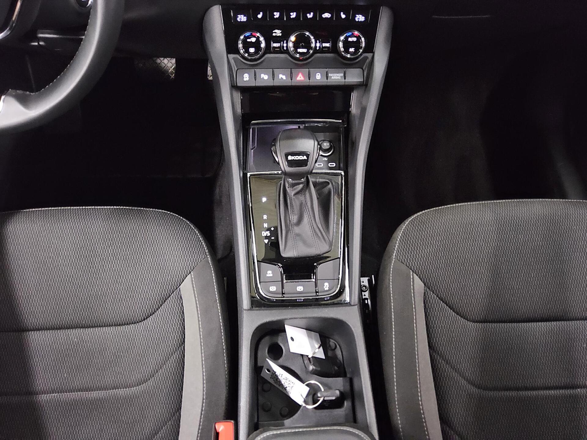 Skoda Kodiaq 2.0 TDI Ambition Navi LED vc ACC RFK 6