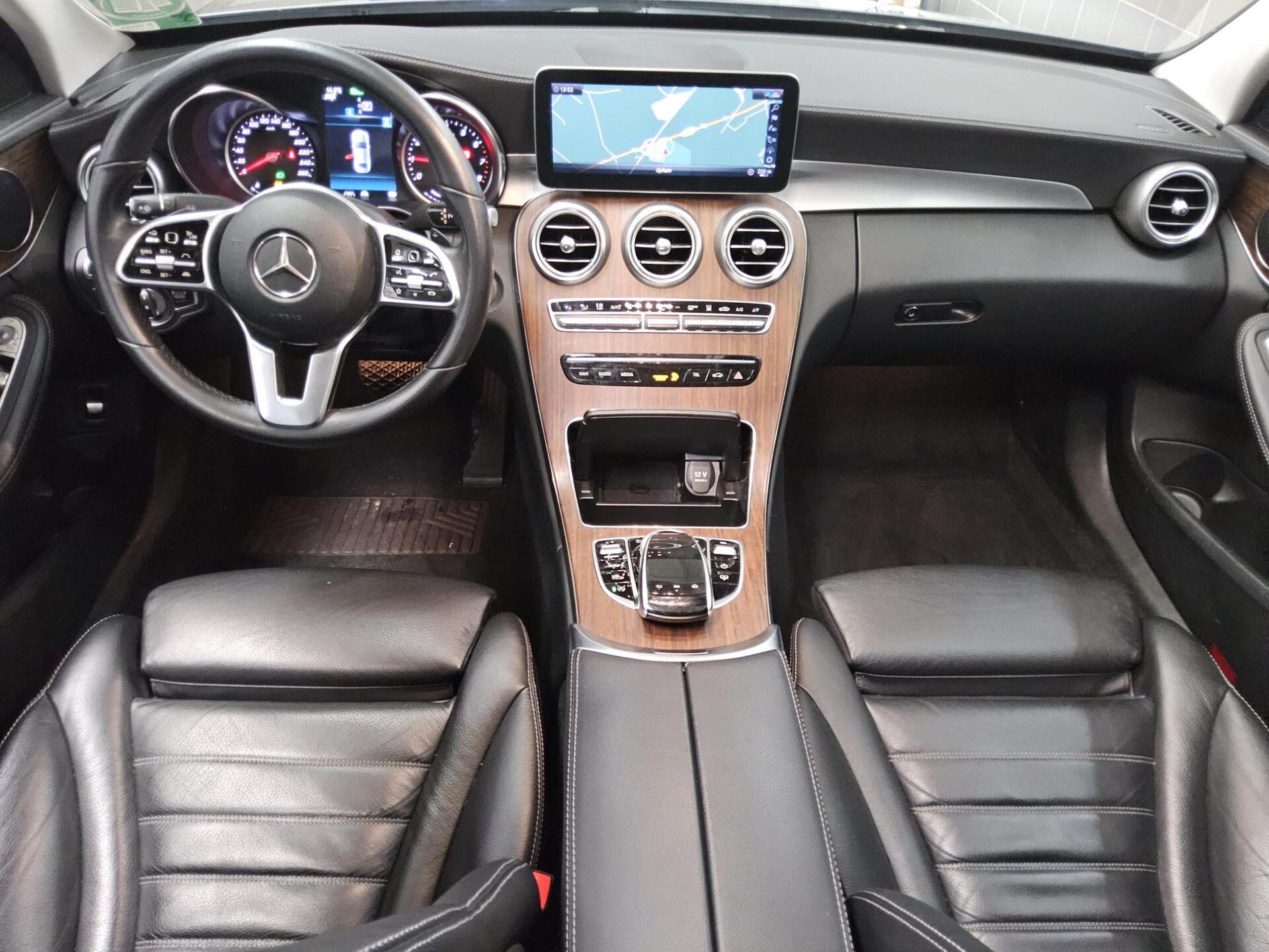 Mercedes-Benz C 300 Avantgarde Airm. Navi Multibeam GSD StHzg 5