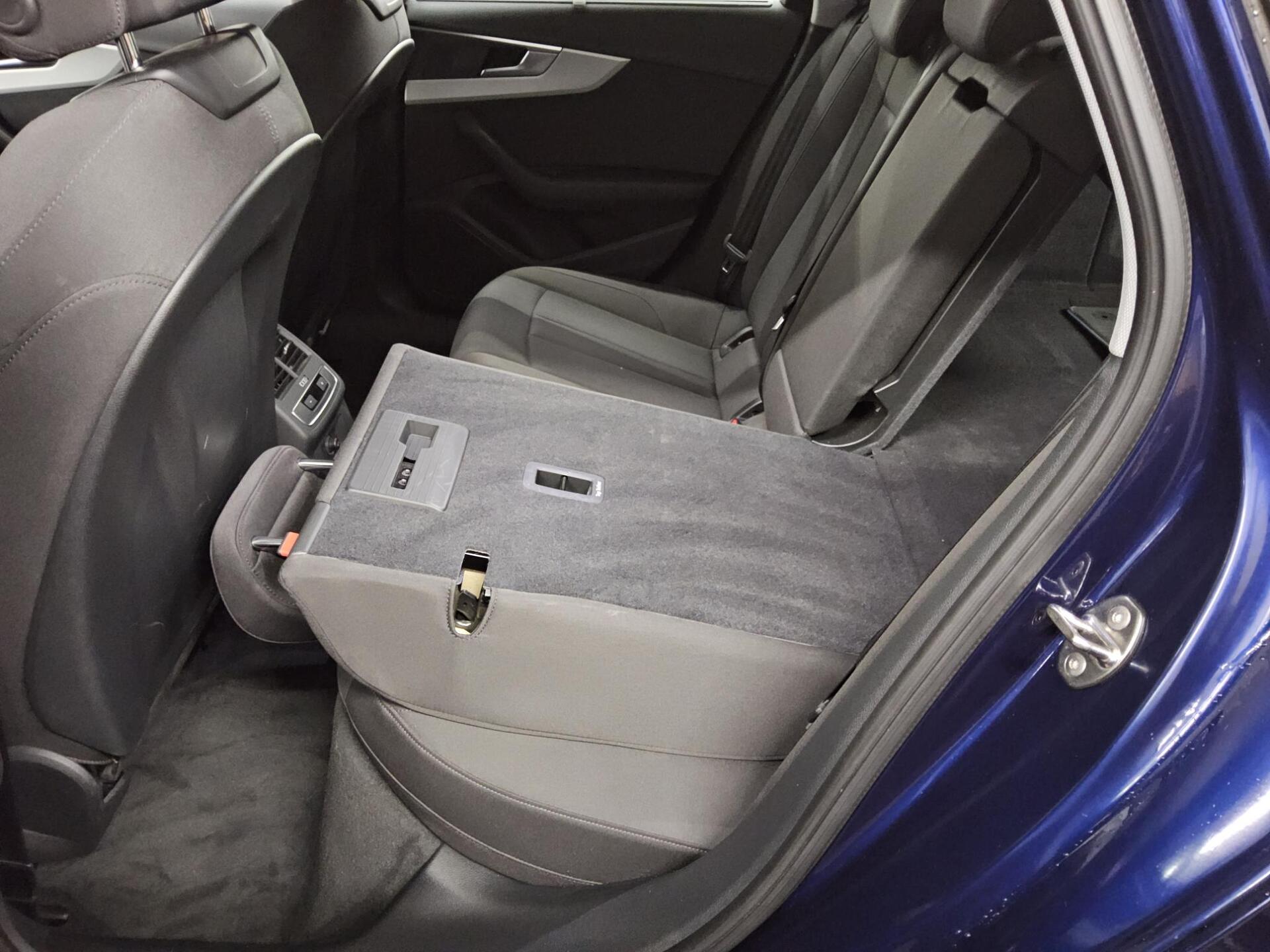 Audi A4 Avant 40 TDI Navi+ LED Massage AHK Sportsitze 12