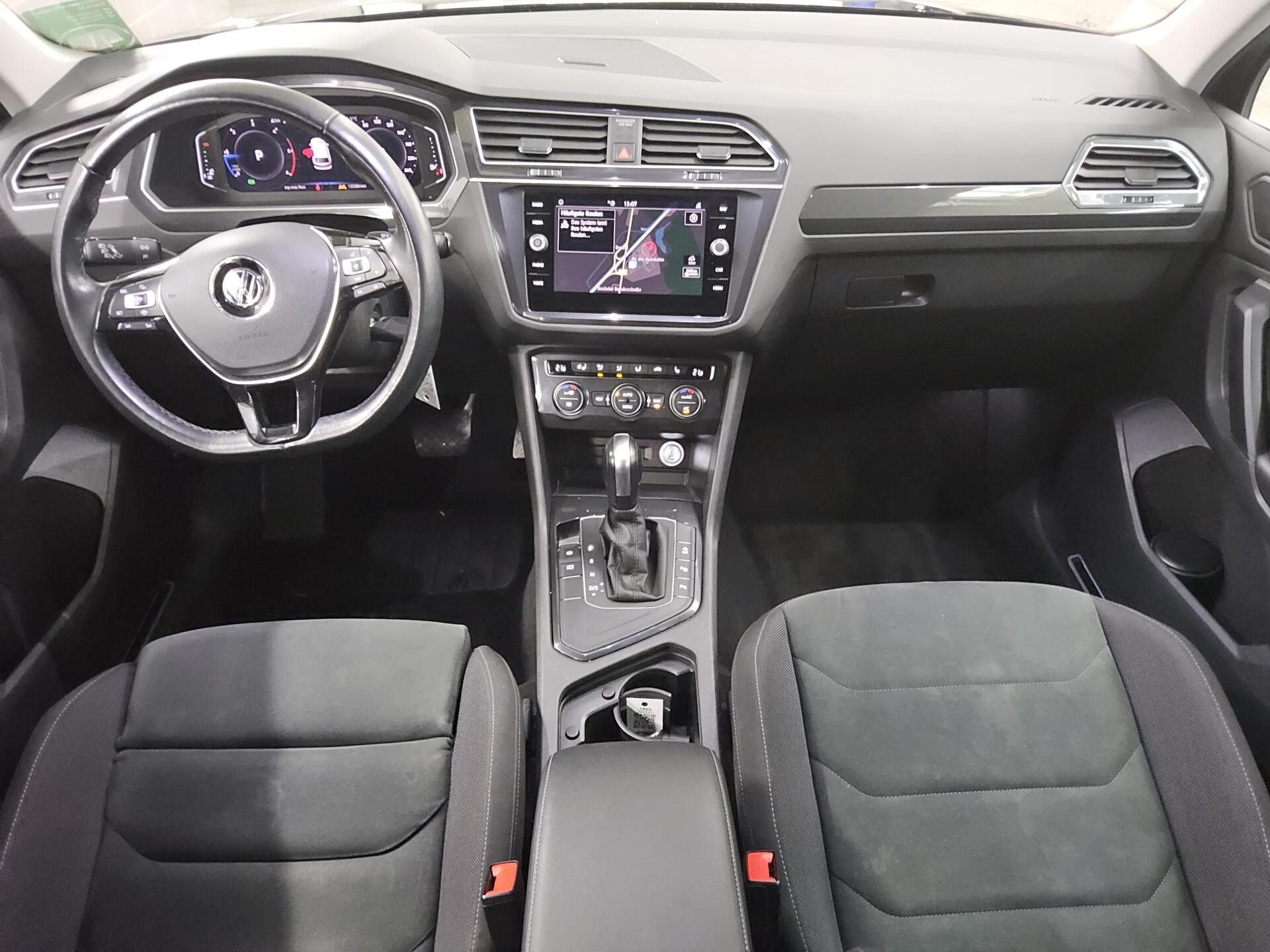 Volkswagen Tiguan 2.0 TDI Highline Navi AID LED RFK 5