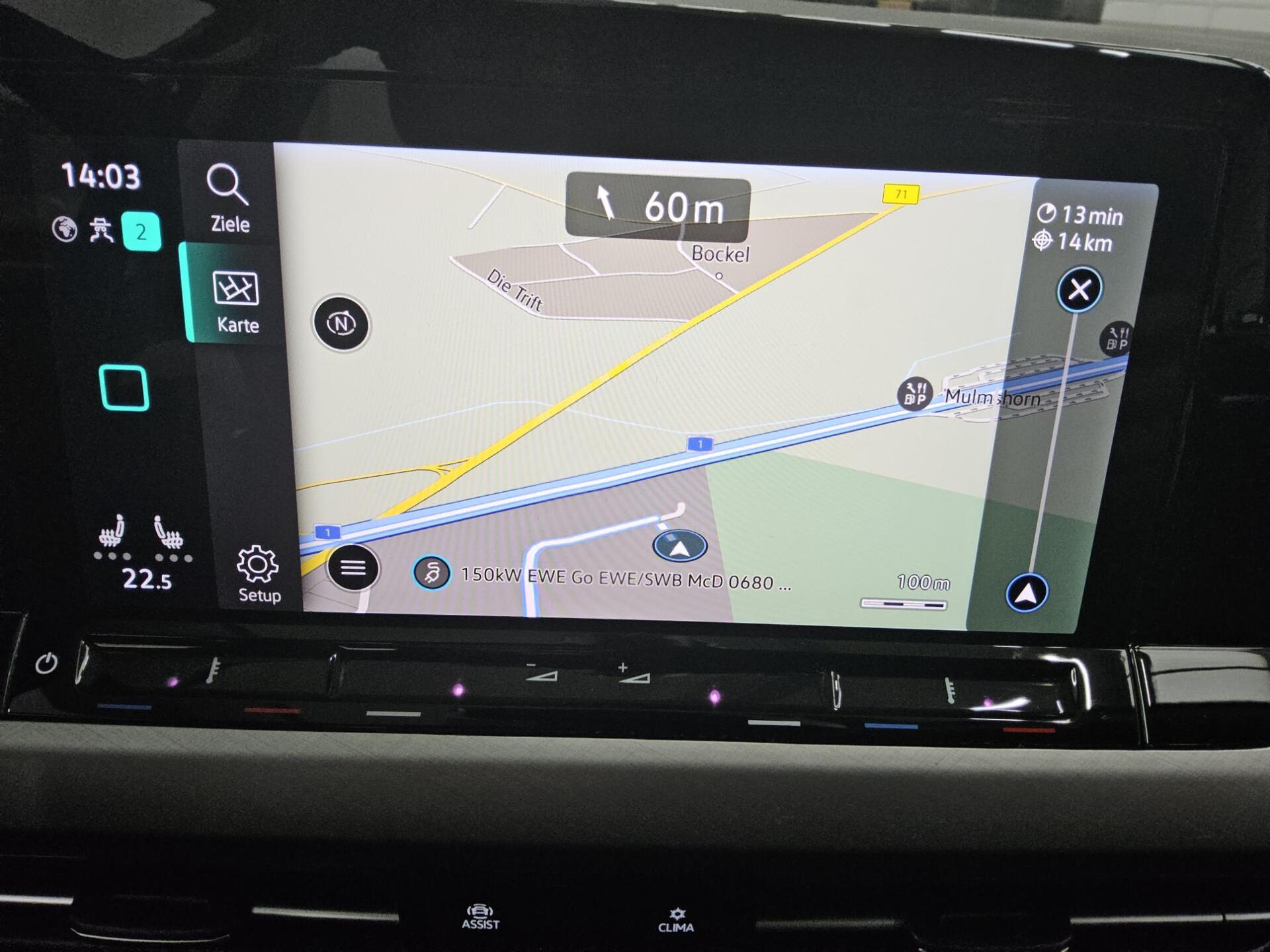 Volkswagen Golf-8 Var. 2.0 TDI Life Navi LED DC Shz 7