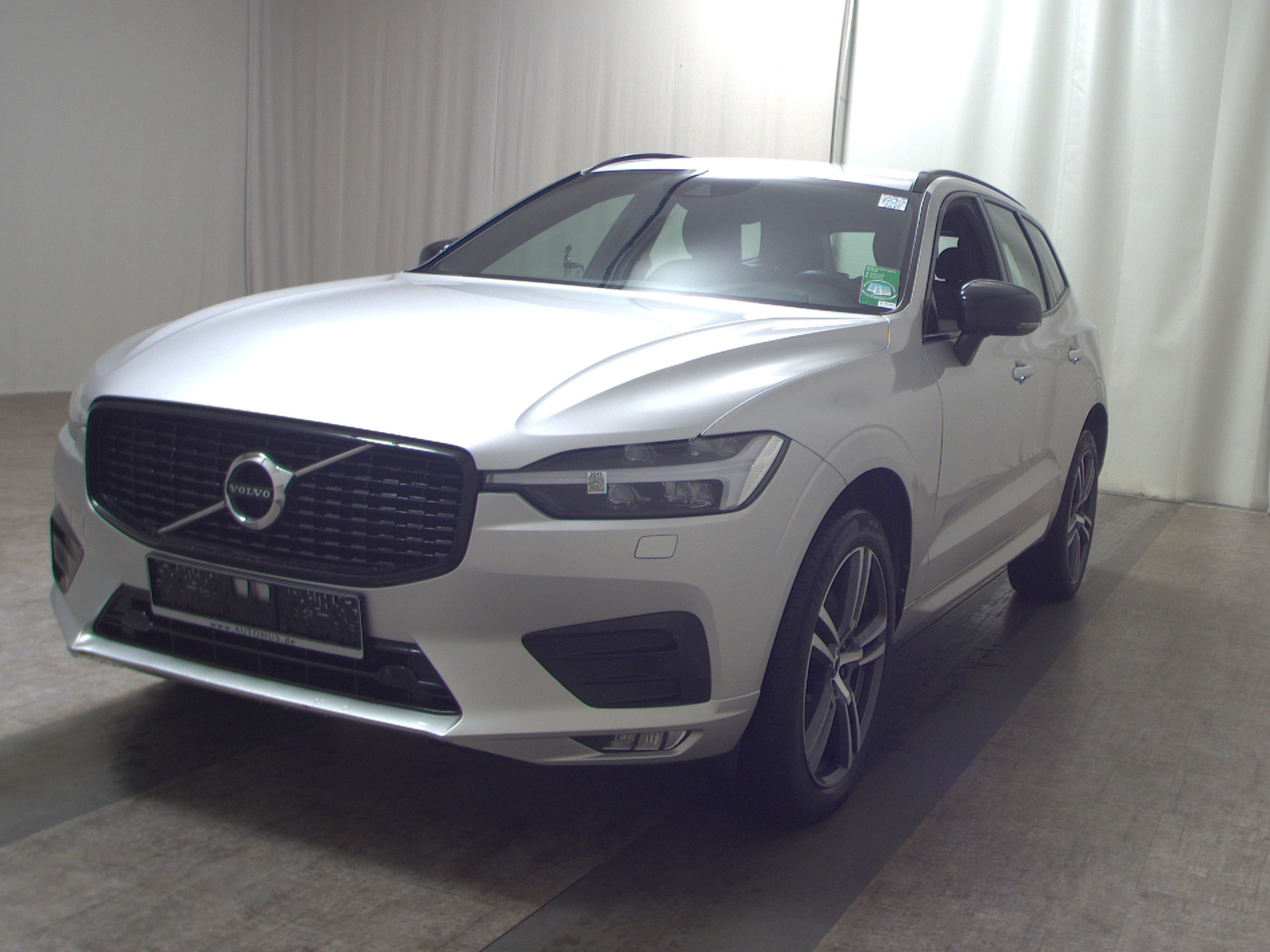 Volvo XC60 B4 D R-Design T-Leder Navi LED ACC AHK PDC 2