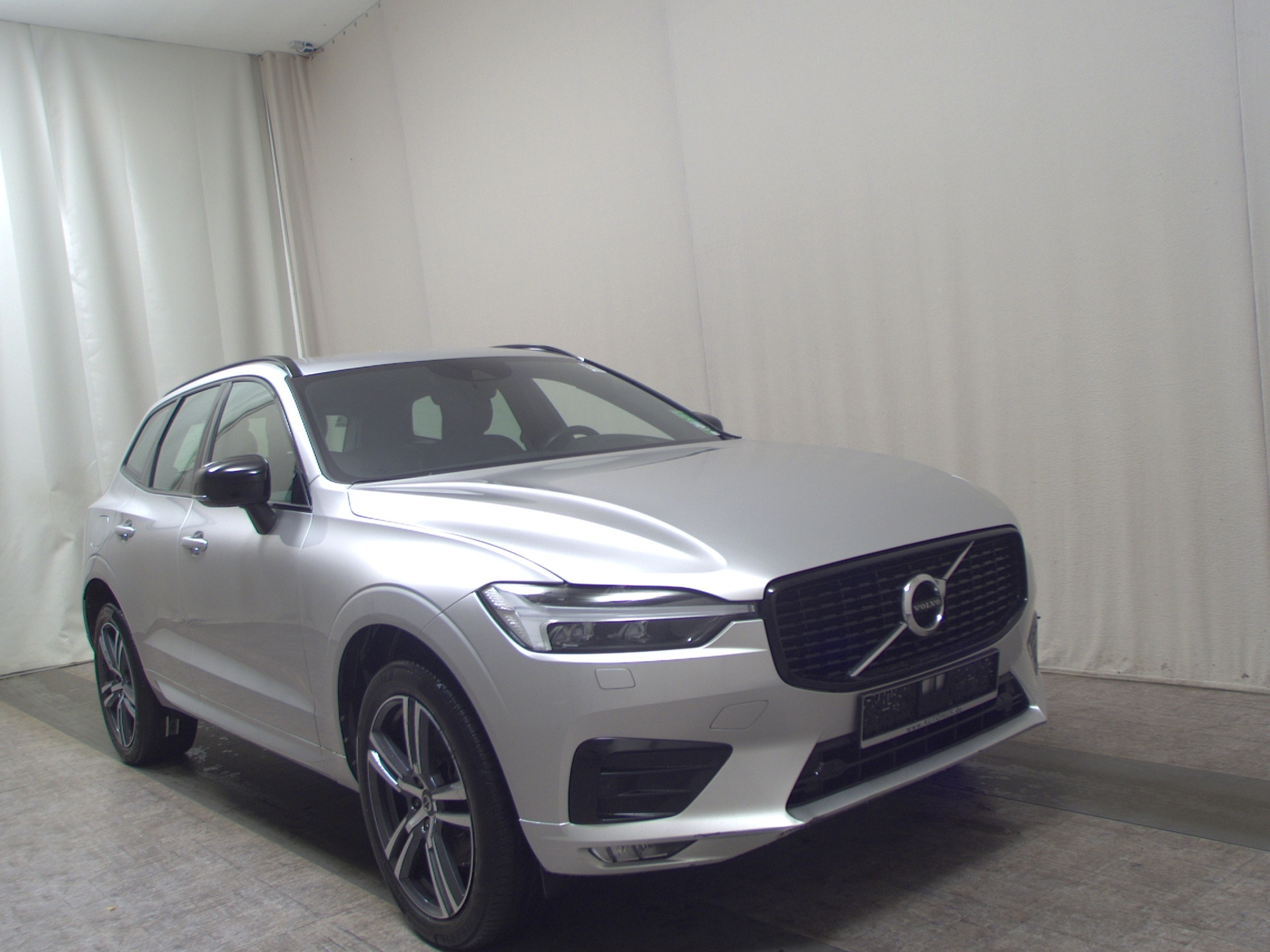 Volvo XC60 B4 D R-Design T-Leder Navi LED ACC AHK PDC 3