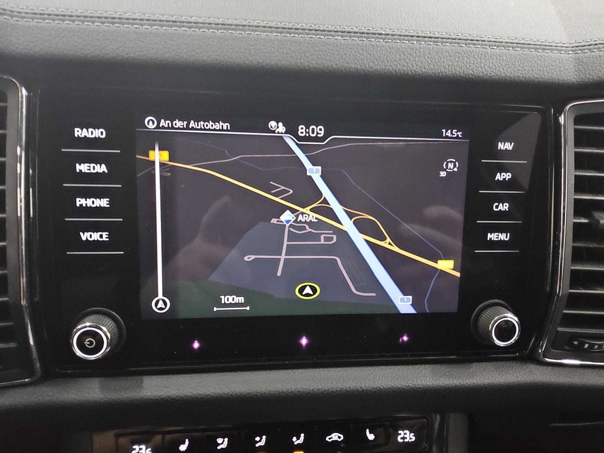 Skoda Kodiaq 2.0 TDI Style T-Leder Navi LED vc RFK AHK 7