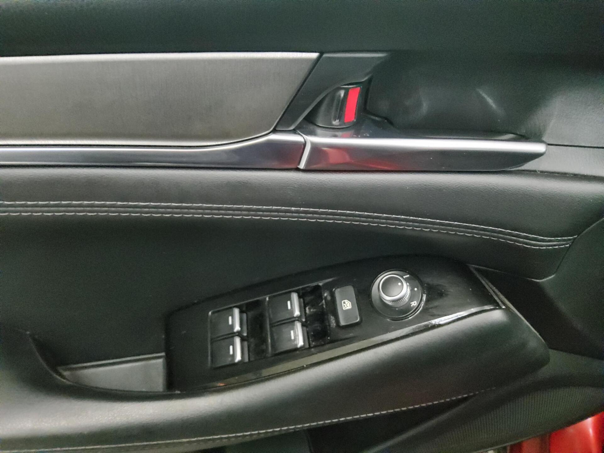 Mazda 6 2.0 SKYACTIV-G Prime-Line Navi LED AHK Tempo 9