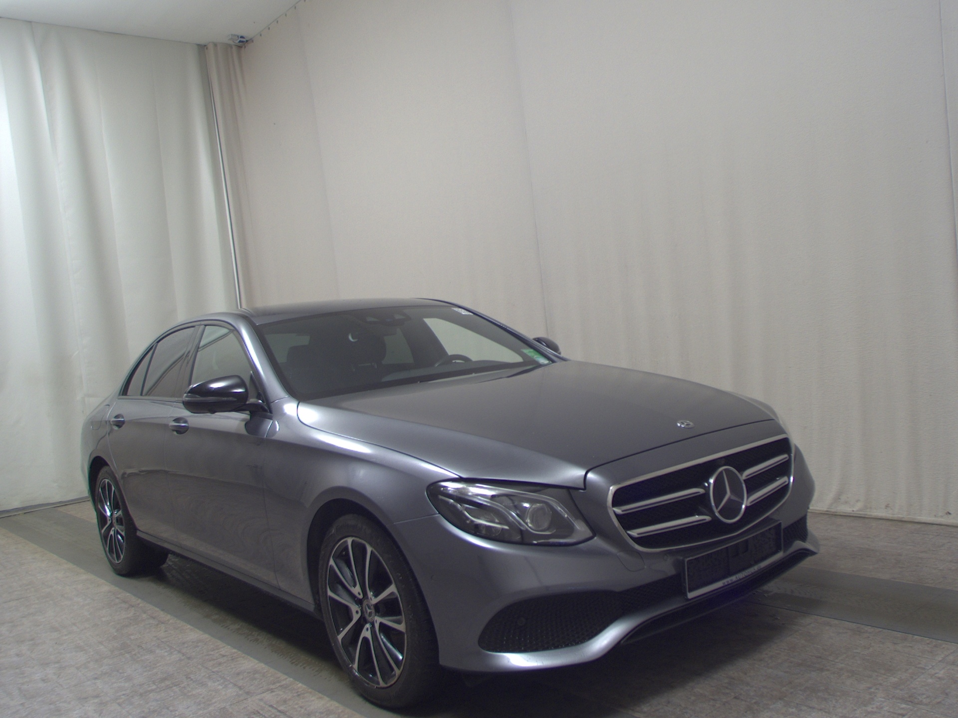 Mercedes-Benz E 450 4M Avantgarde Night Widescreen MB-LED RFK 3