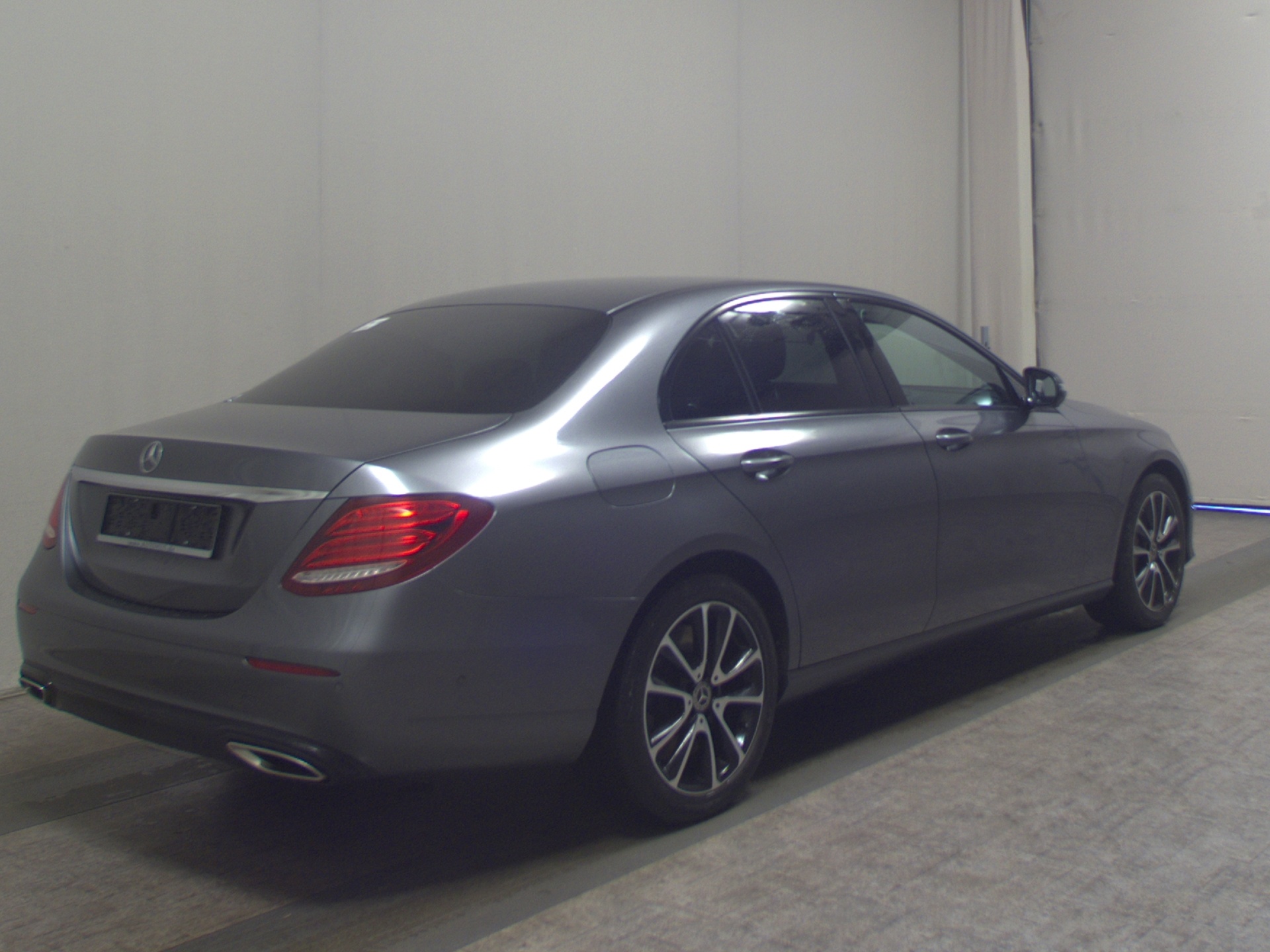 Mercedes-Benz E 450 4M Avantgarde Night Widescreen MB-LED RFK 4