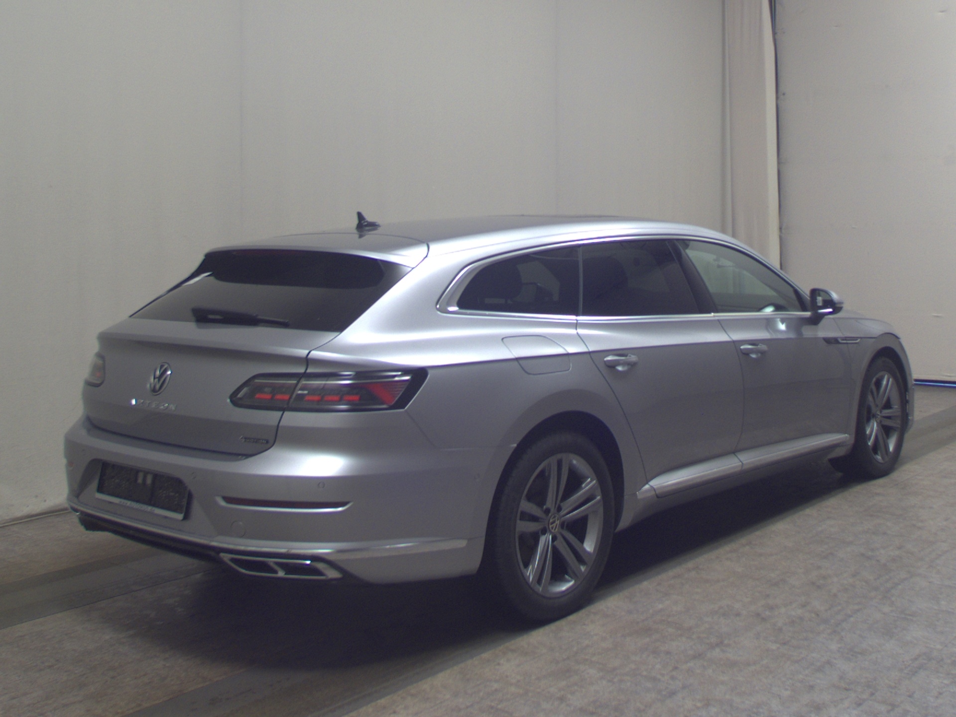 Volkswagen Arteon SB 2.0 TDI 4M R-Line Navi LED DC Pano RFK 4
