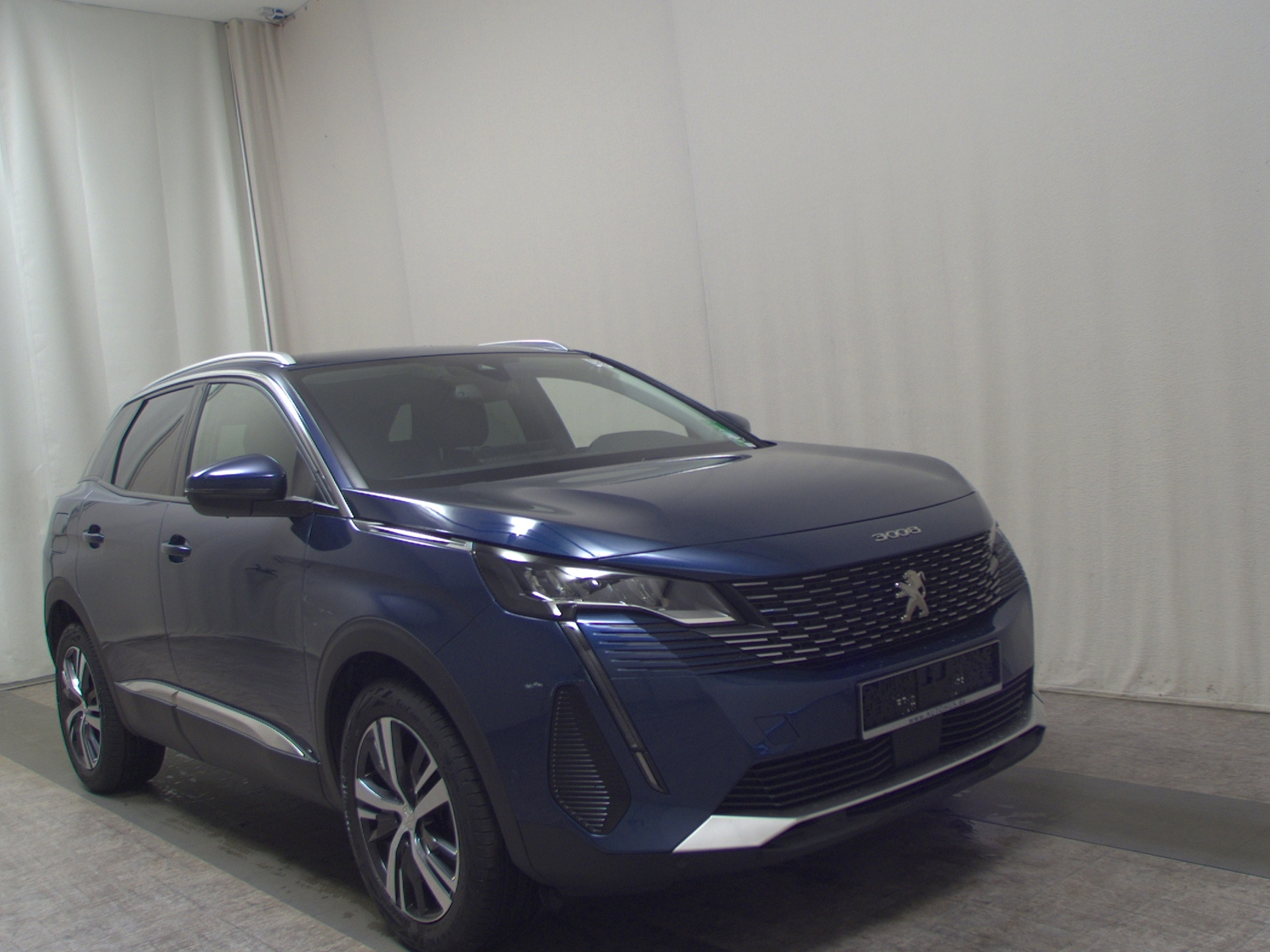 Peugeot 3008 1.5 BlueHDI Allure T-Leder Navi LED RFK Shz 3