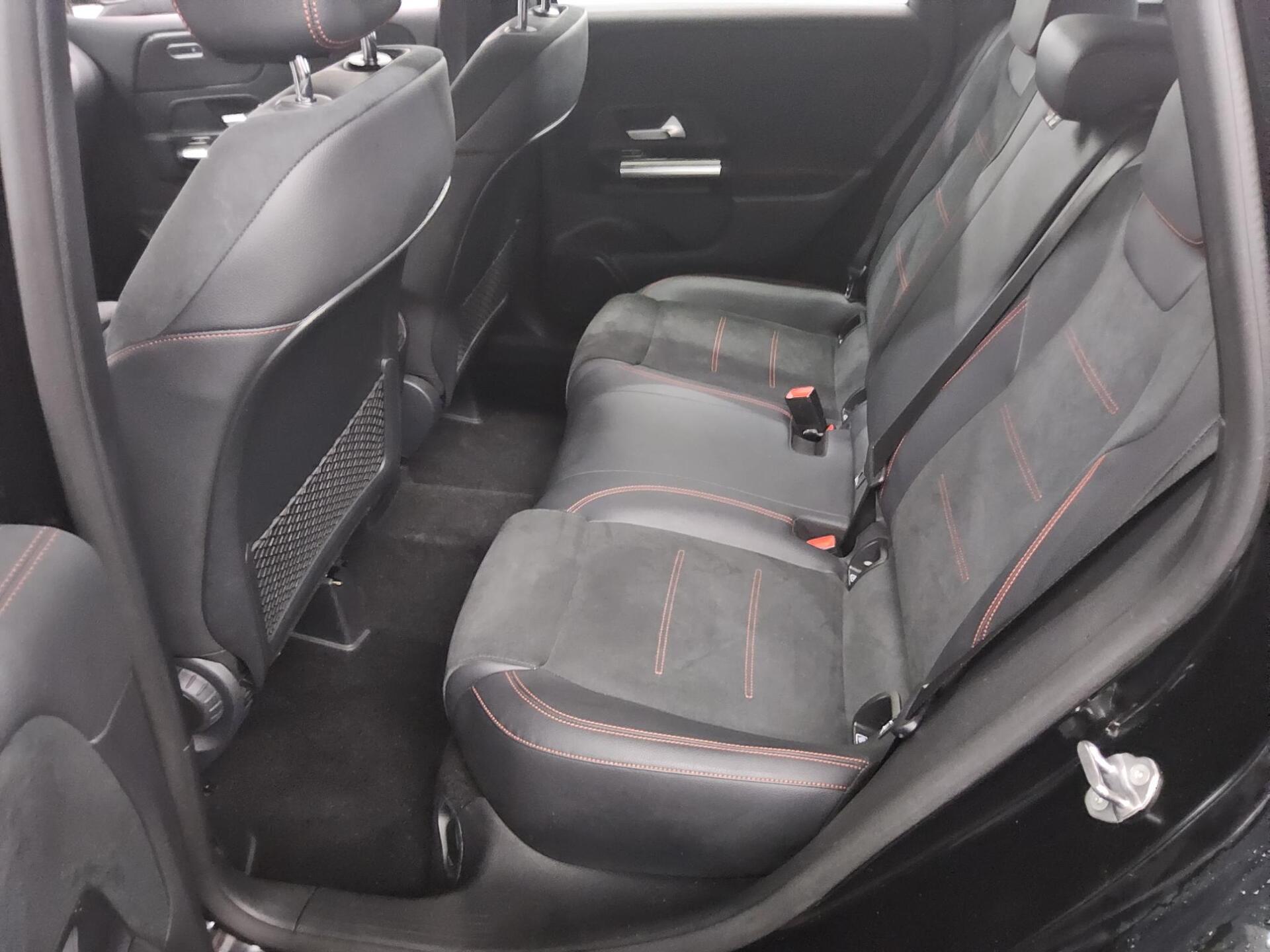 Mercedes-Benz B 250 e AMG-Line T-Leder Navi Kamera 13