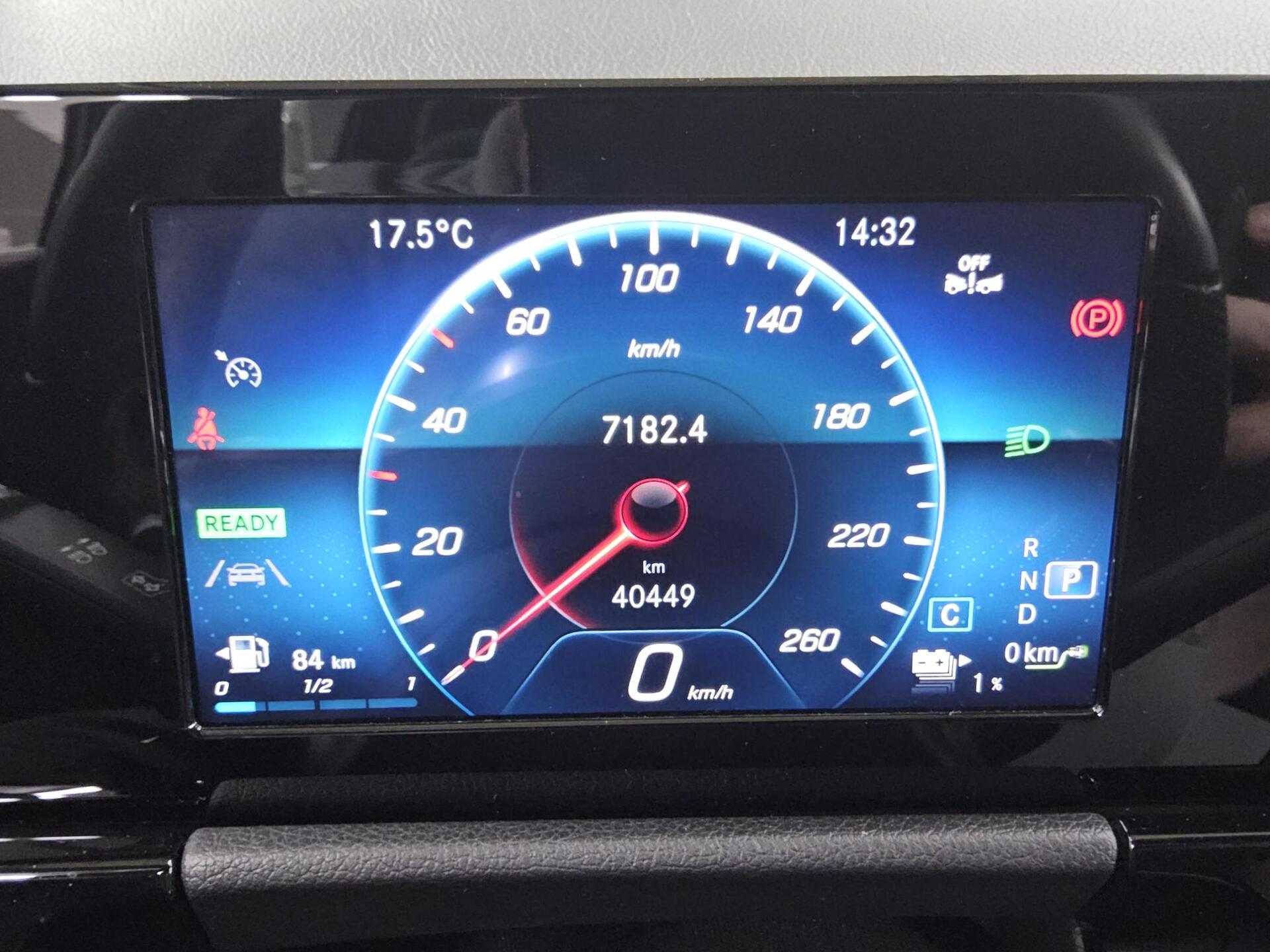 Mercedes-Benz B 250 e AMG-Line T-Leder Navi Kamera 8