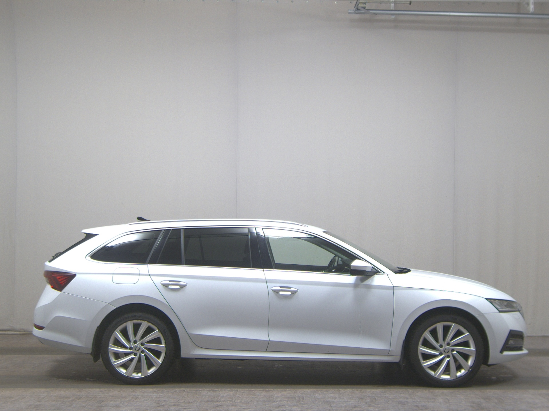 Skoda Octavia Kombi 1.4 TSI iV Style Navi LED vc RFK