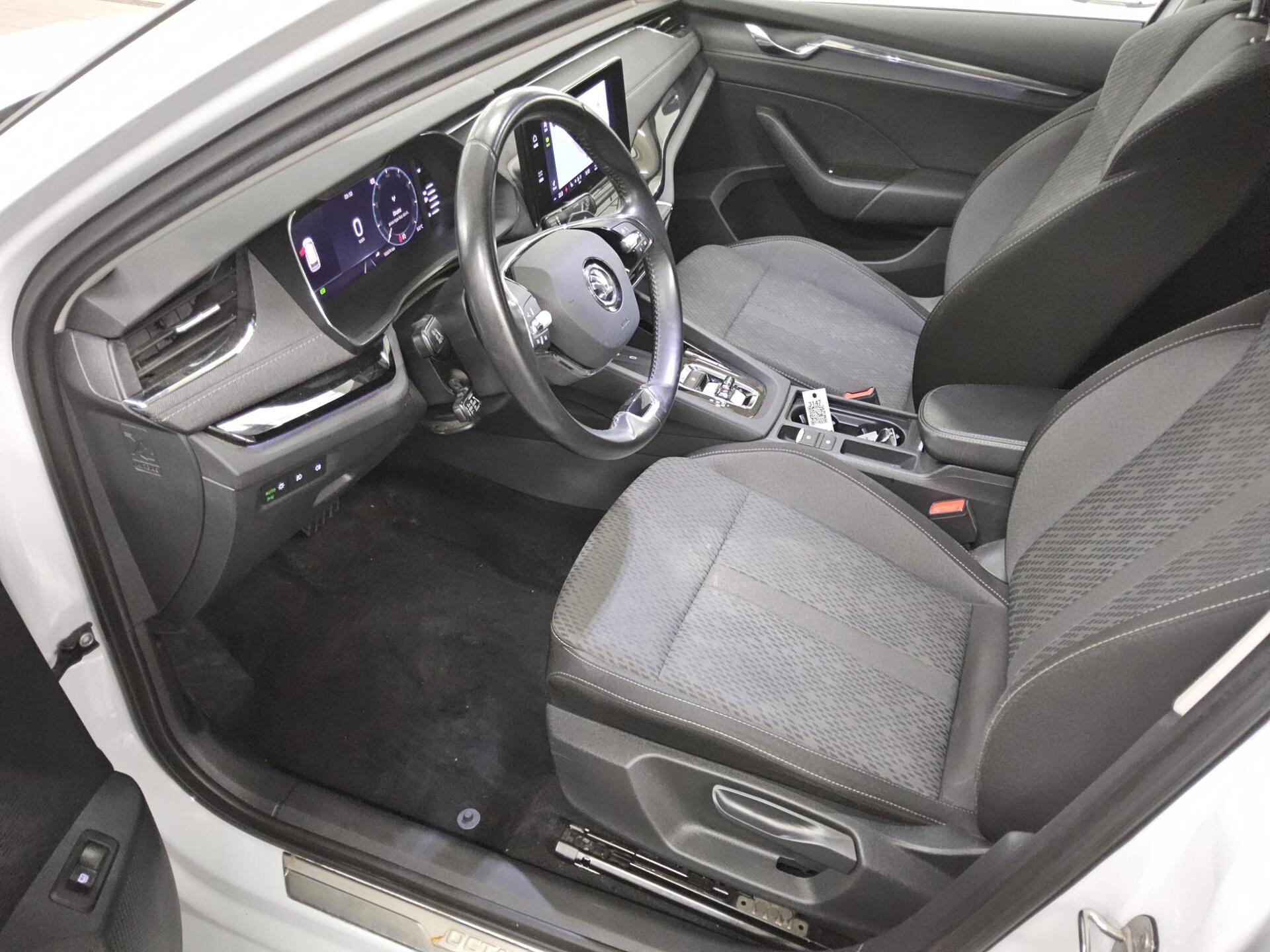 Skoda Octavia Kombi 1.4 TSI iV Style Navi LED vc RFK 8