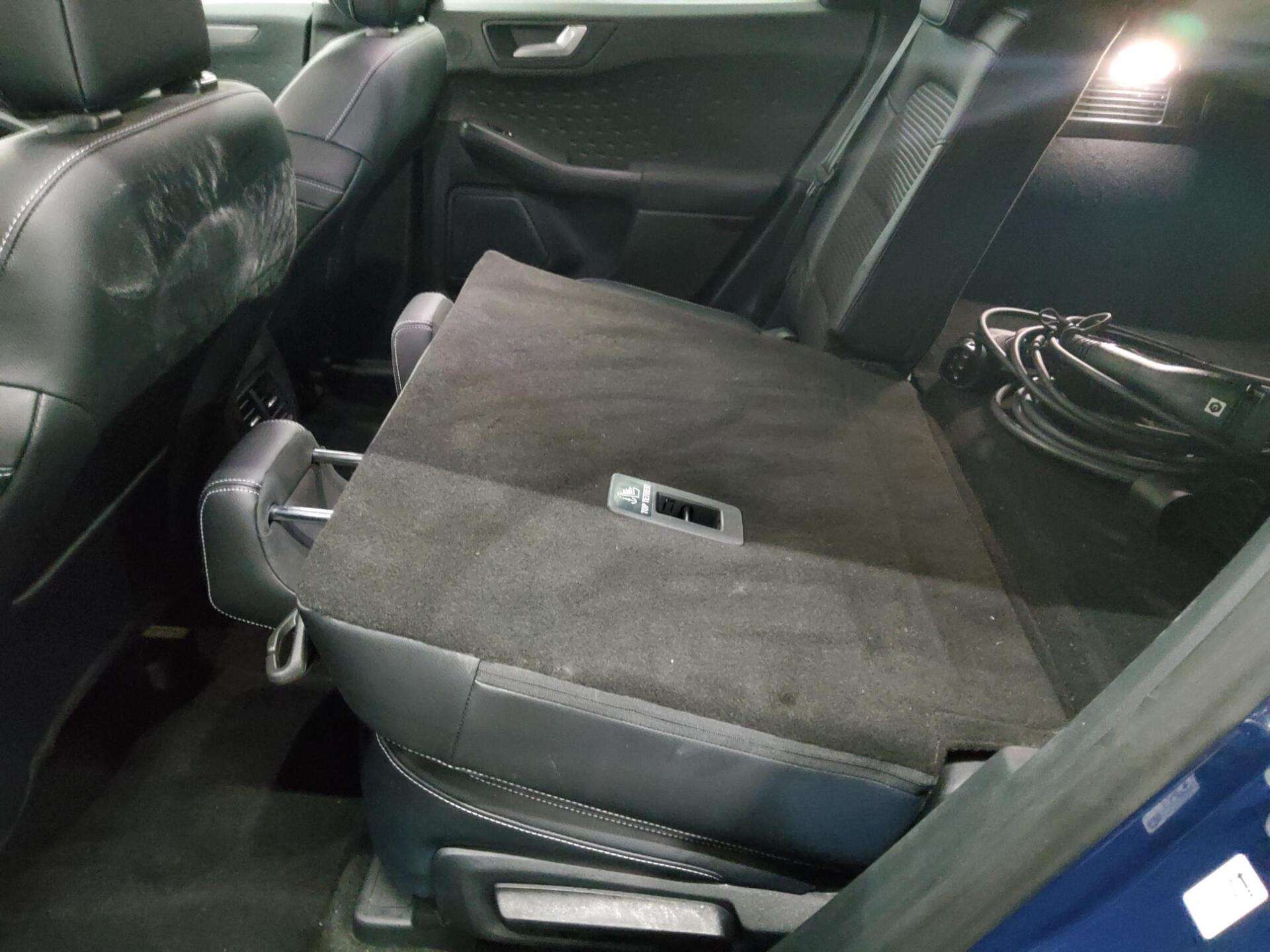 Ford Kuga 2.5 Duratec Titanium X Navi LED RfK ACC AHK 12