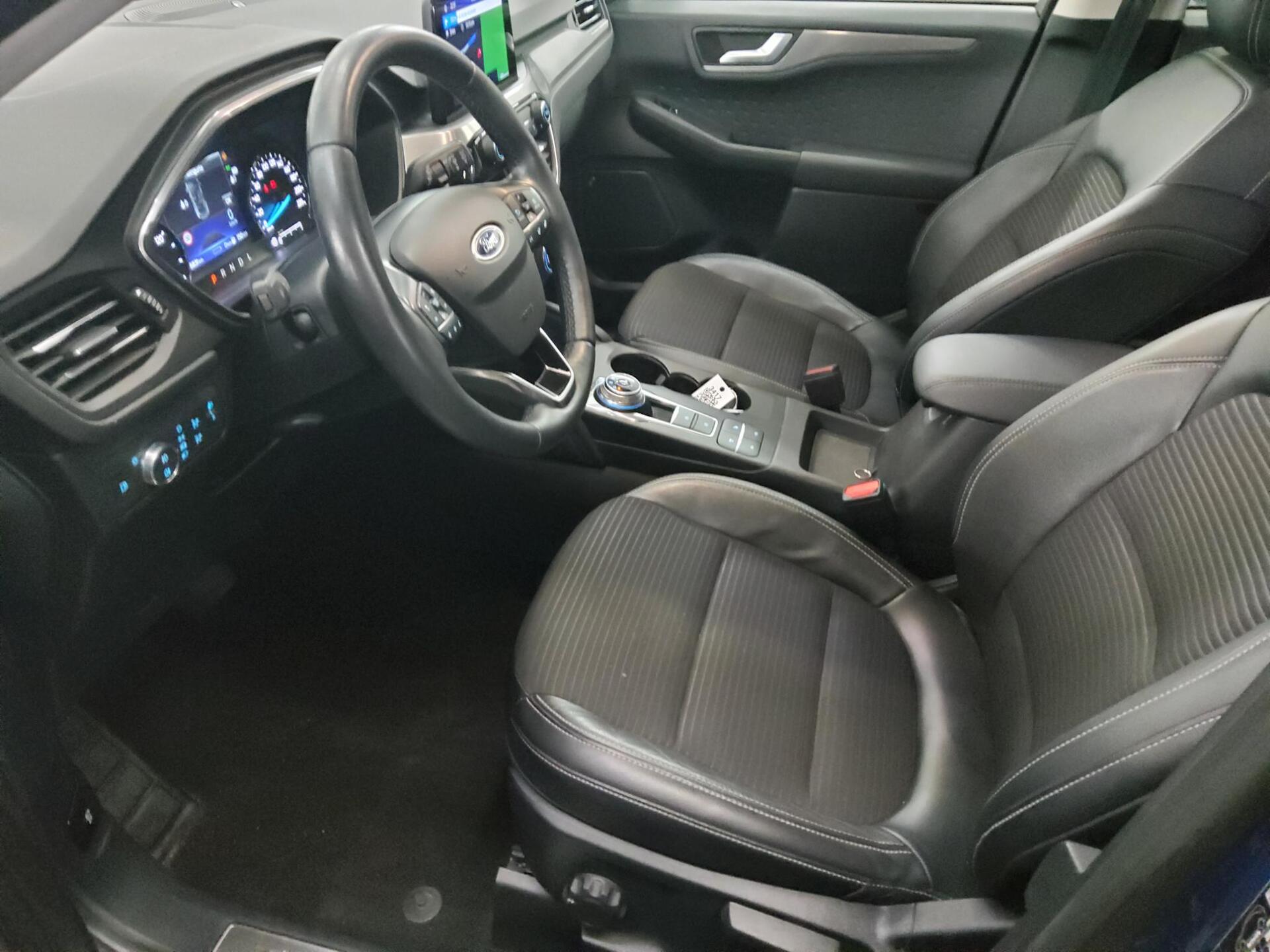 Ford Kuga 2.5 Duratec Titanium X Navi LED RfK ACC AHK 8