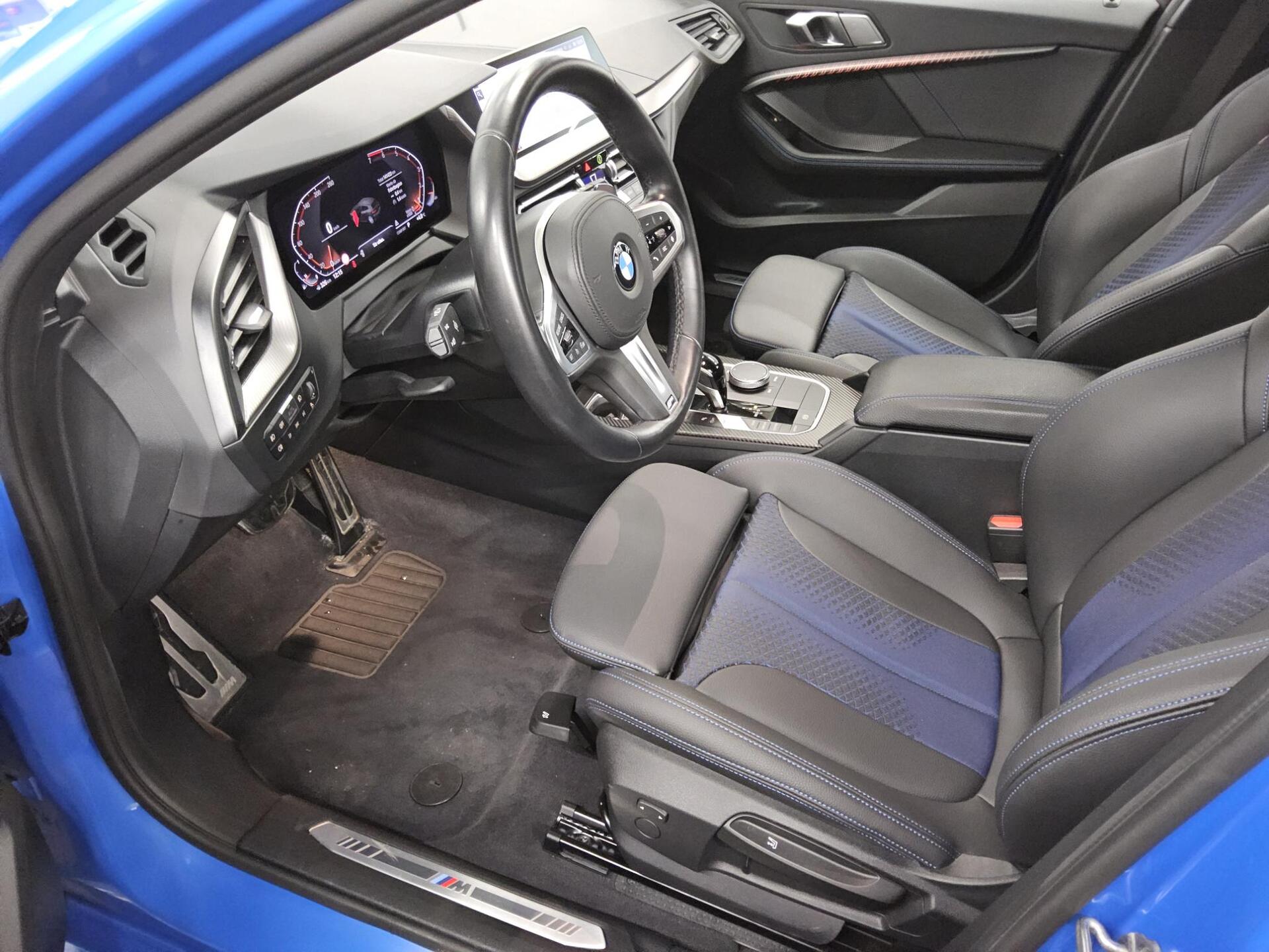 BMW 120iA M-Sport Navi LED Shz PDC Tempomat 8