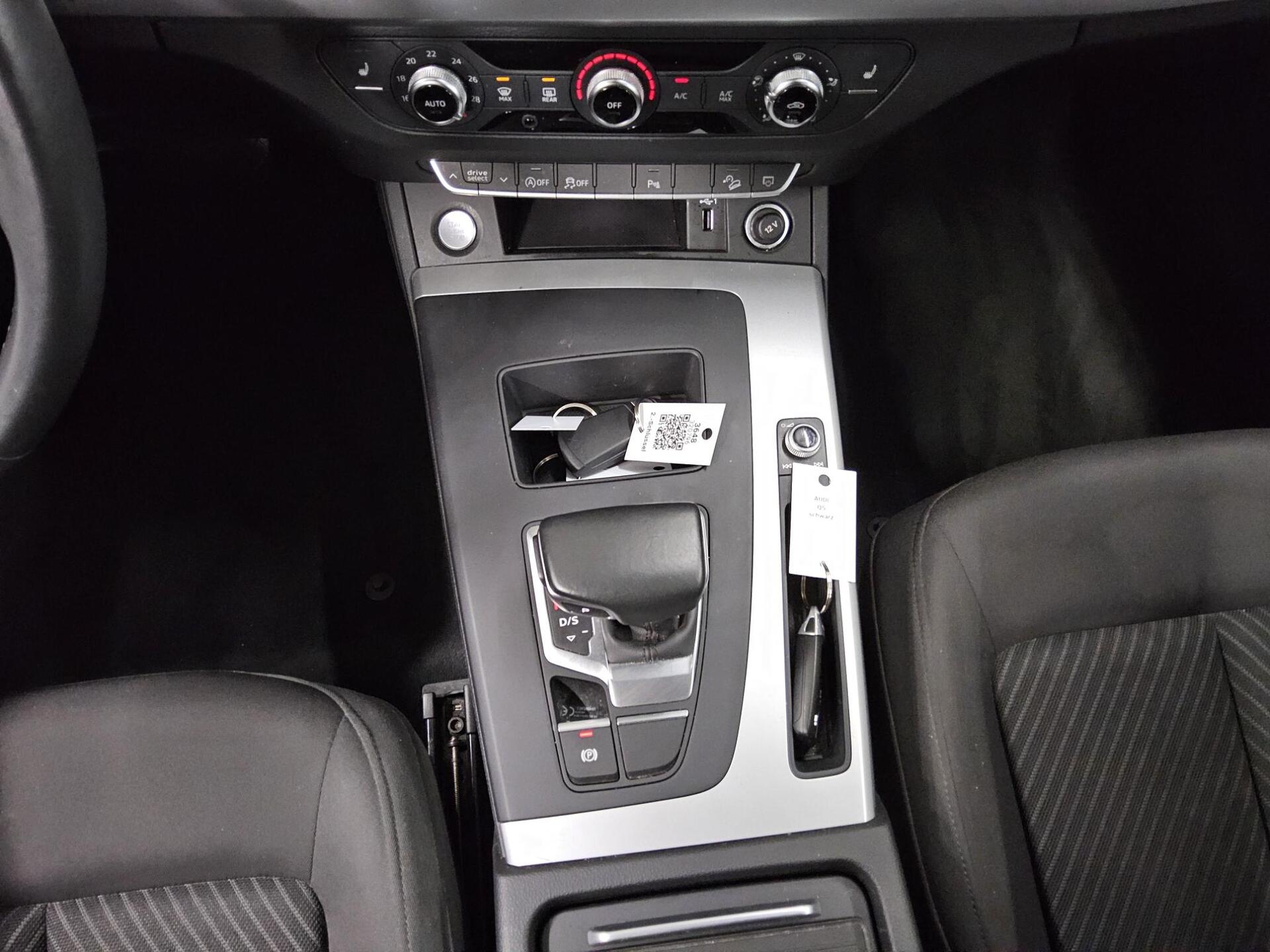 Audi Q5 50 TDI Qu. S-Line Navi LED vc+ Pano HuD AHK 6