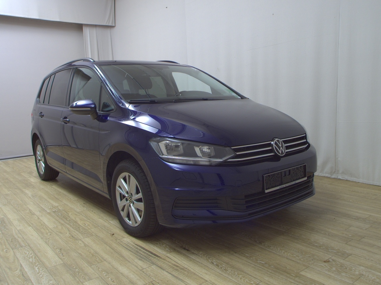Volkswagen Touran 2.0 TDI Comf. Navi RFK ACC Keyless Shz 3