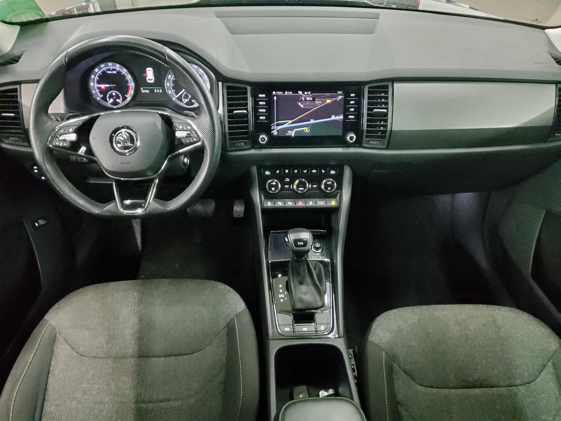 Skoda Kodiaq 2.0 TDI Clever Navi LED PDC ACC 4xShz 5