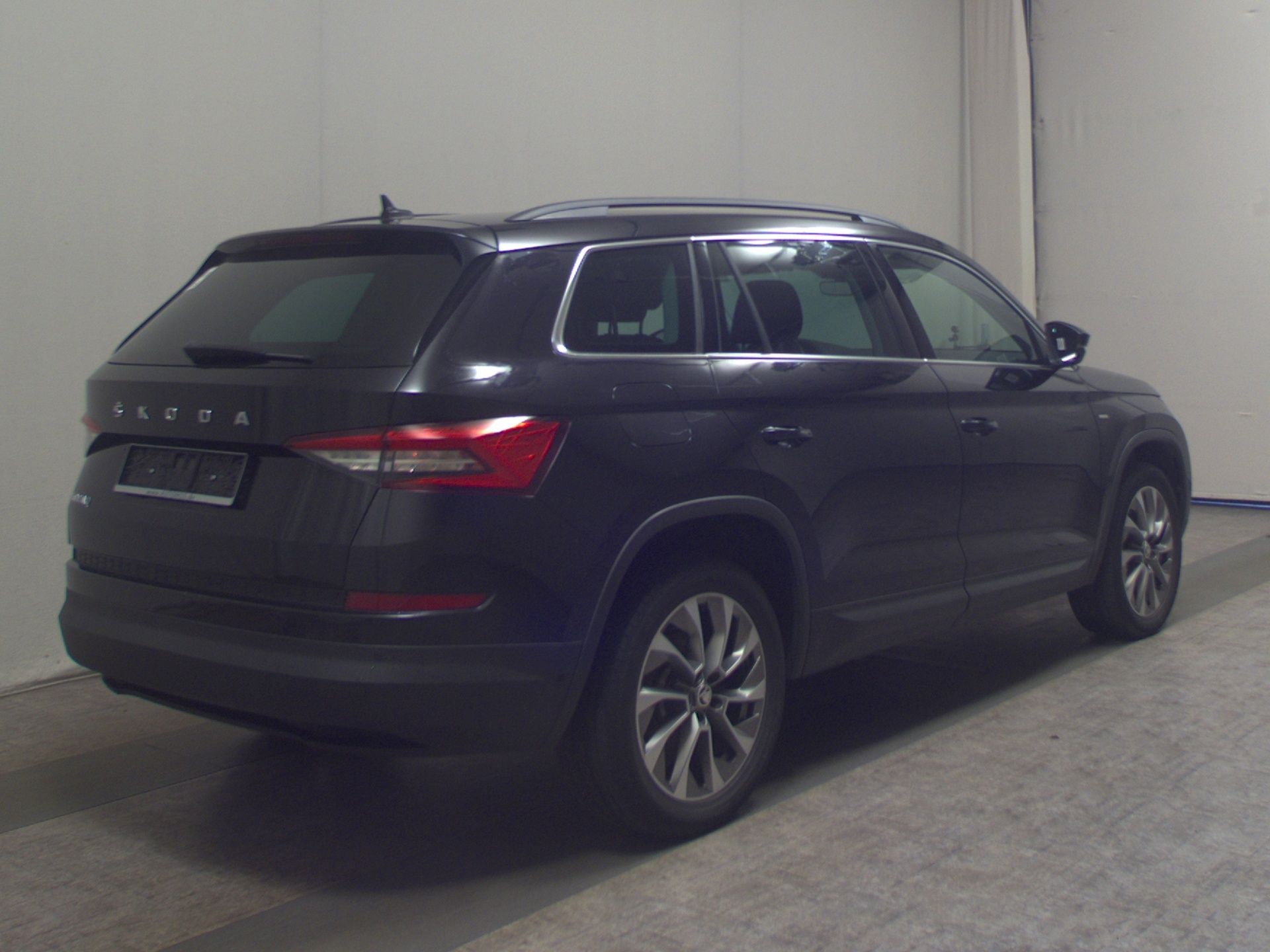 Skoda Kodiaq 2.0 TDI Clever Navi LED PDC ACC 4xShz 4