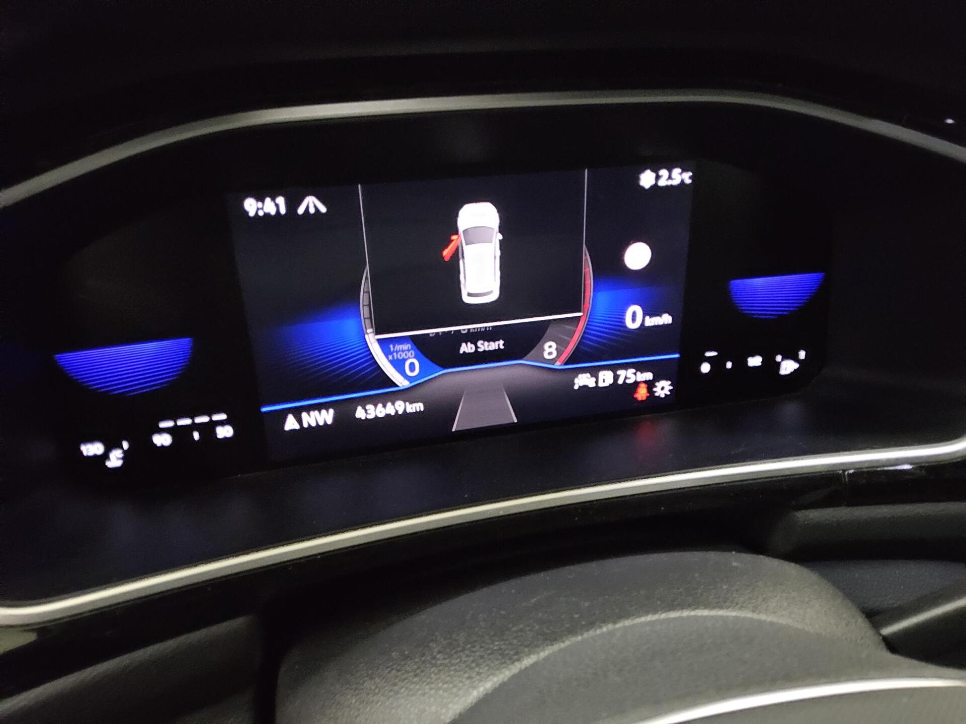 Volkswagen T-Roc 1.0 TSI R-Line Navi DC LED+ Kamera Shz 10