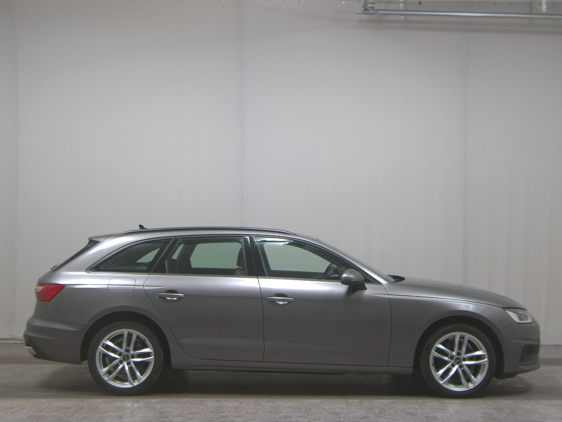 Audi A4 Avant 35 TDI Leder Navi LED HuD B&O Memory