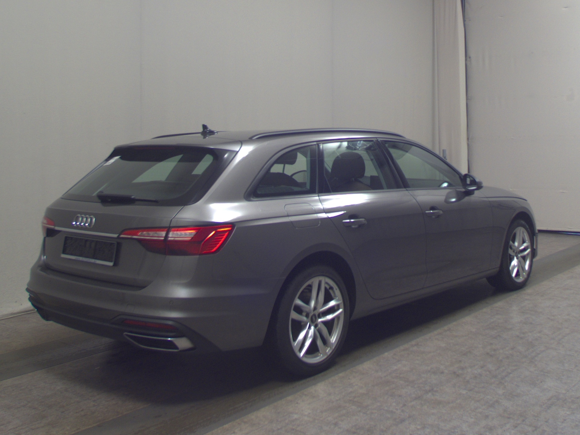 Audi A4 Avant 35 TDI Leder Navi LED HuD B&O Memory 4